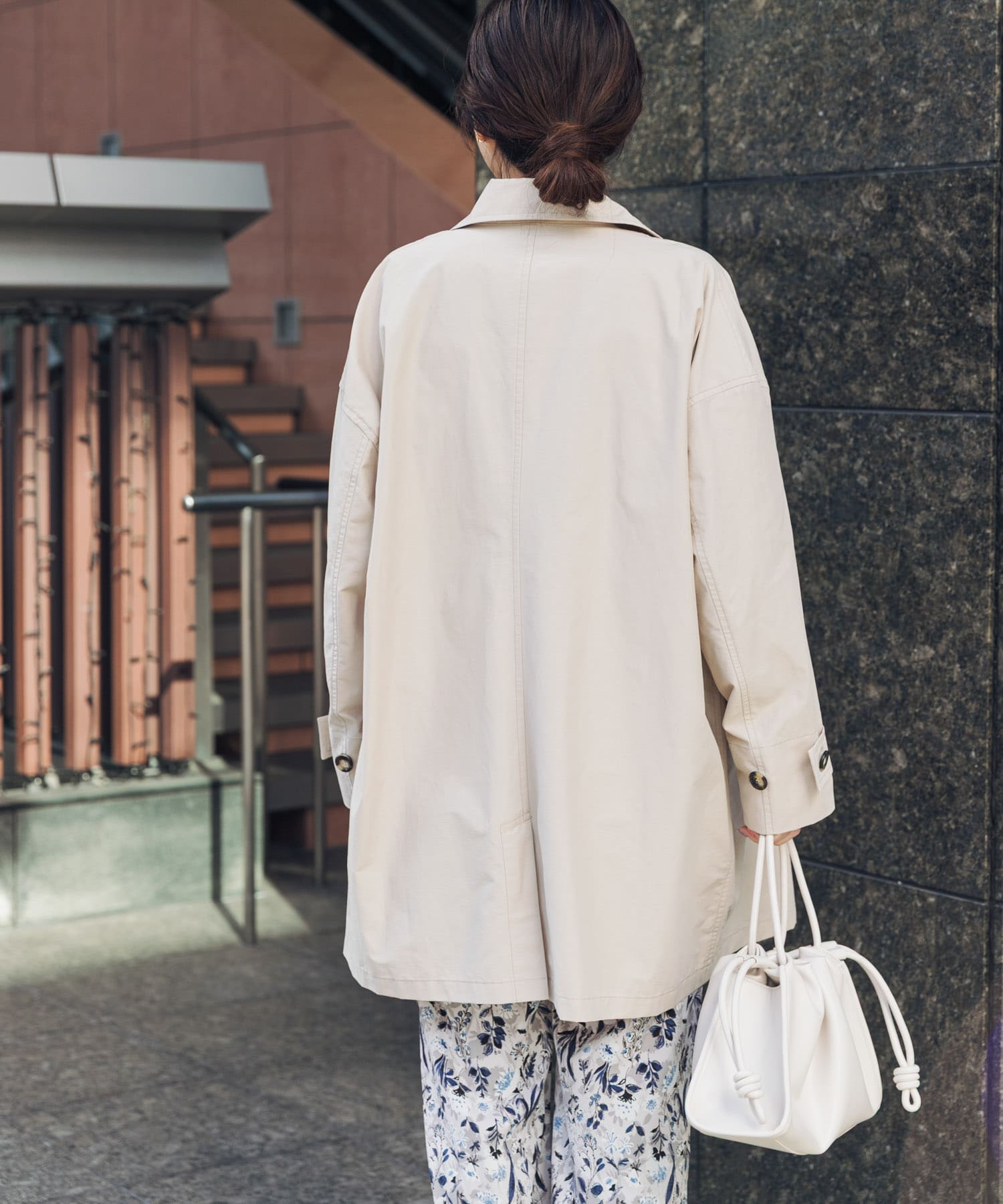 L.BEIGE