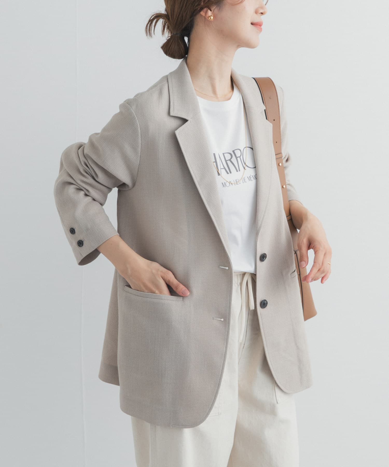 杢BEIGE