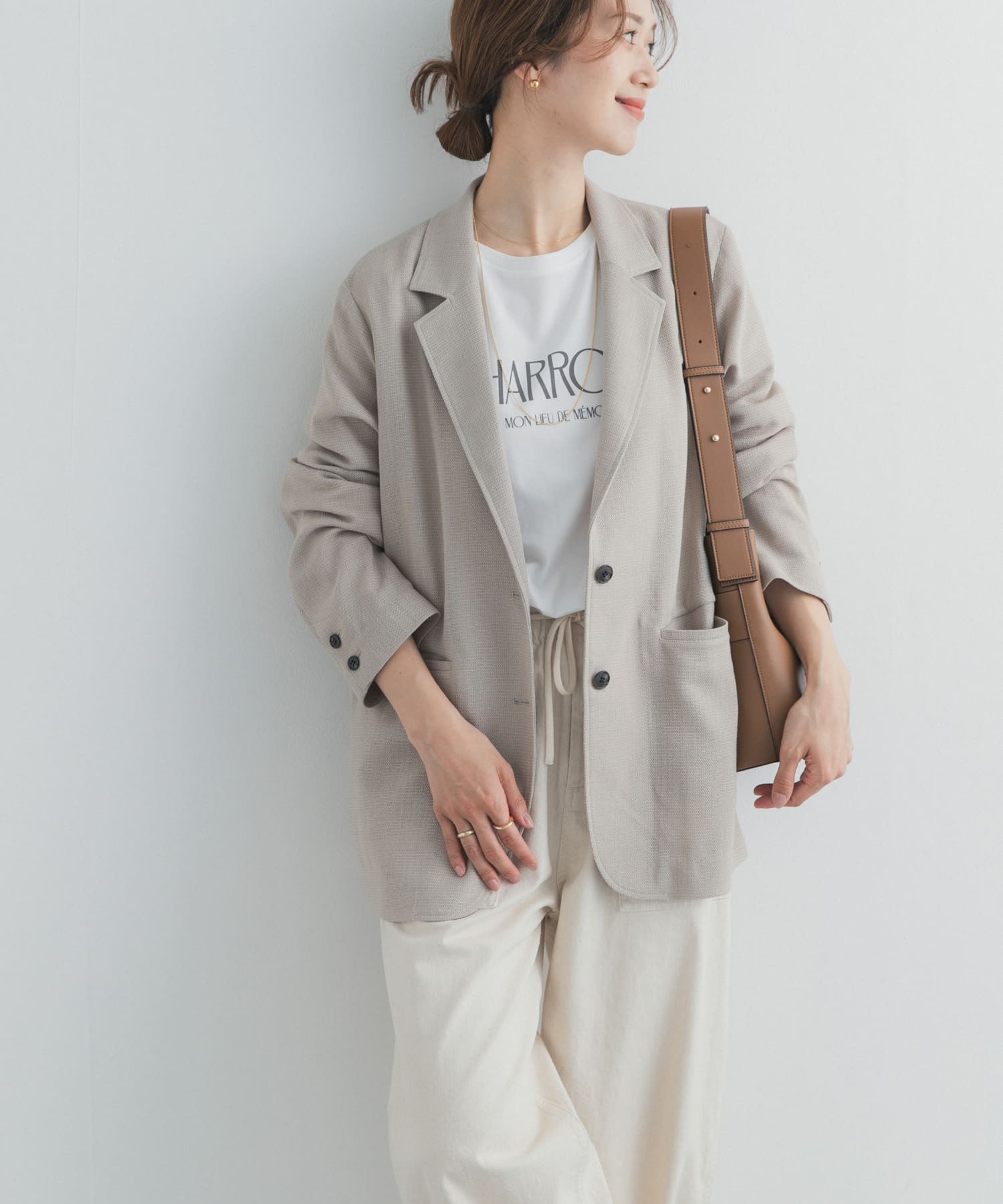 杢BEIGE
