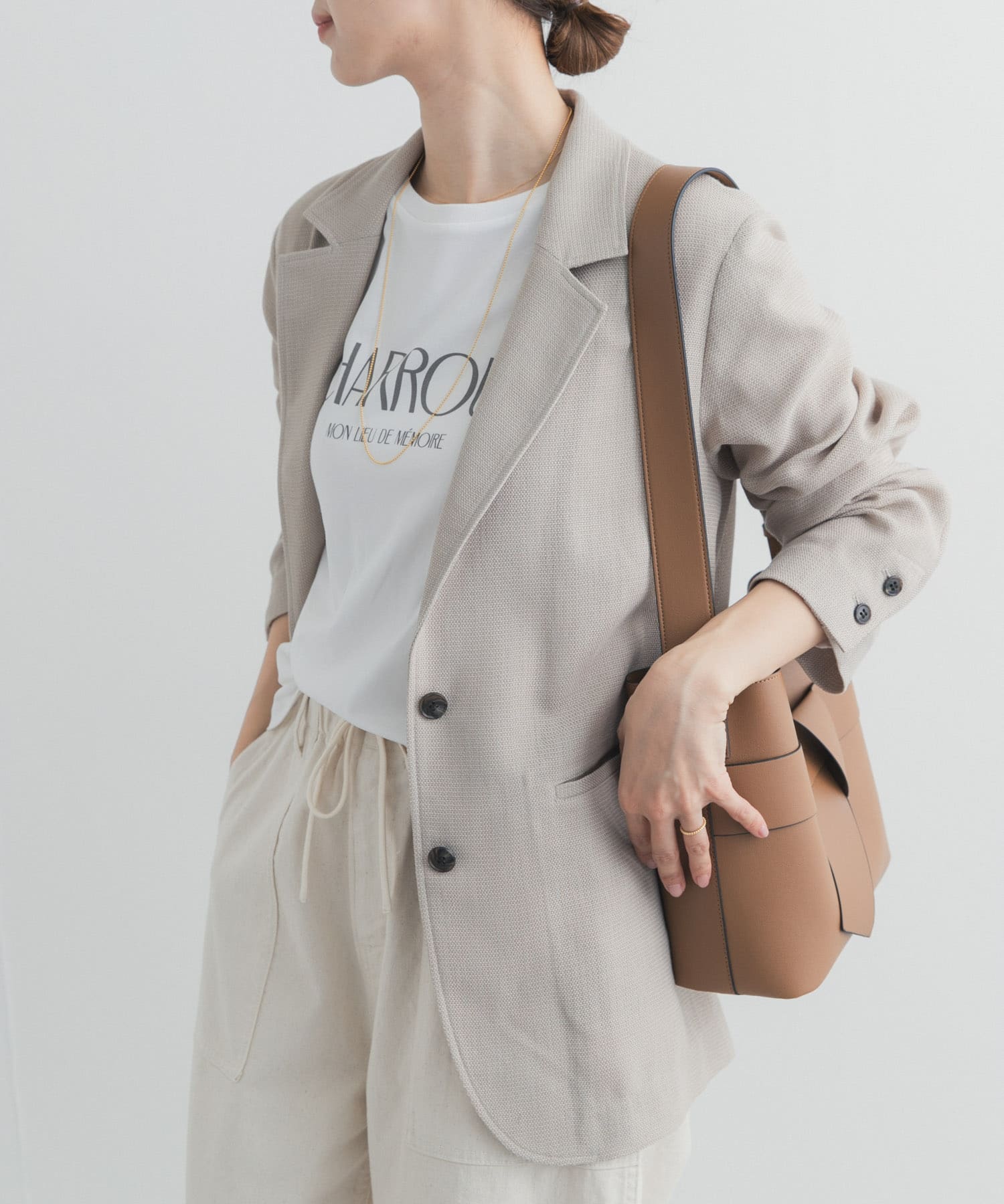 杢BEIGE