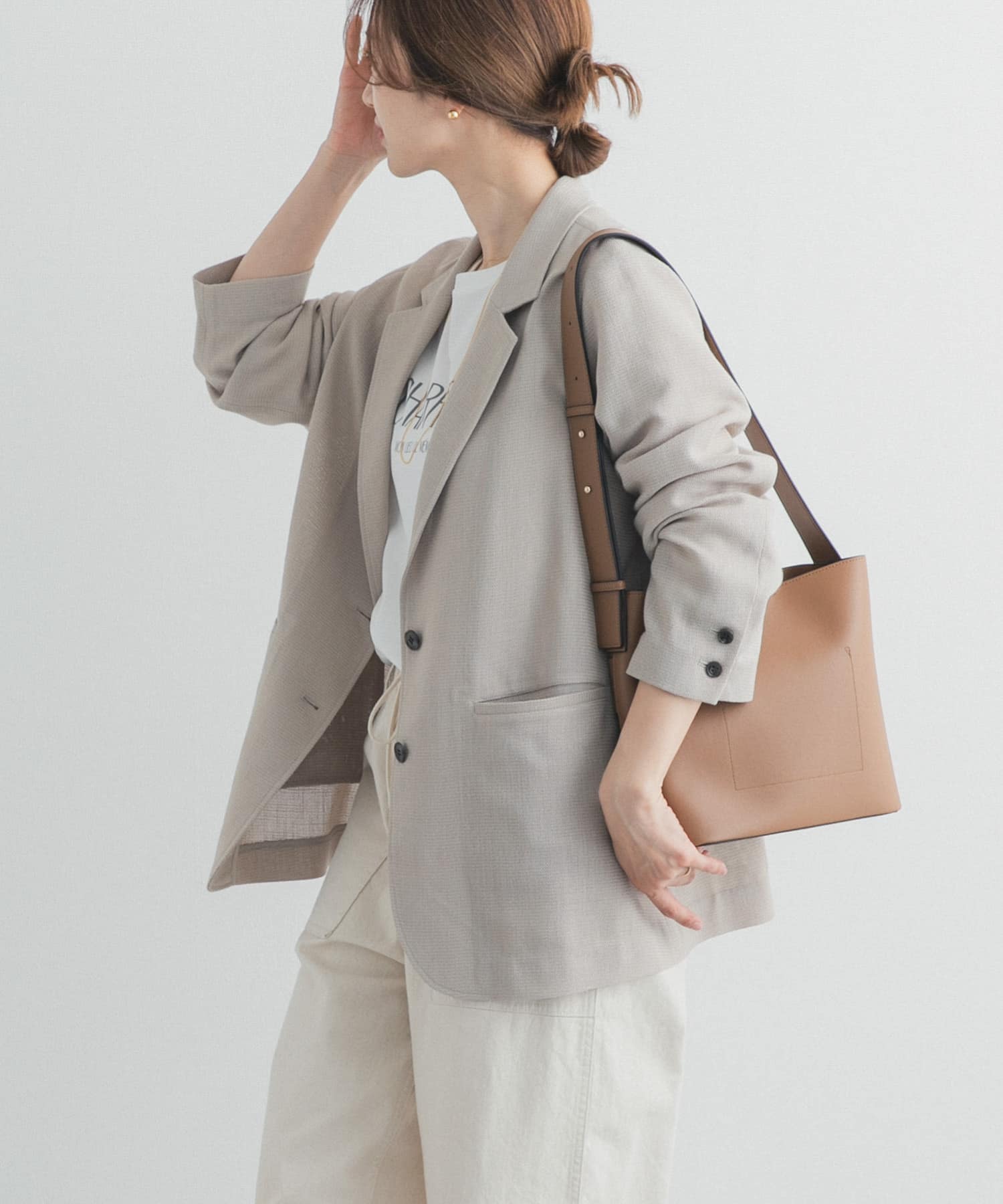 杢BEIGE