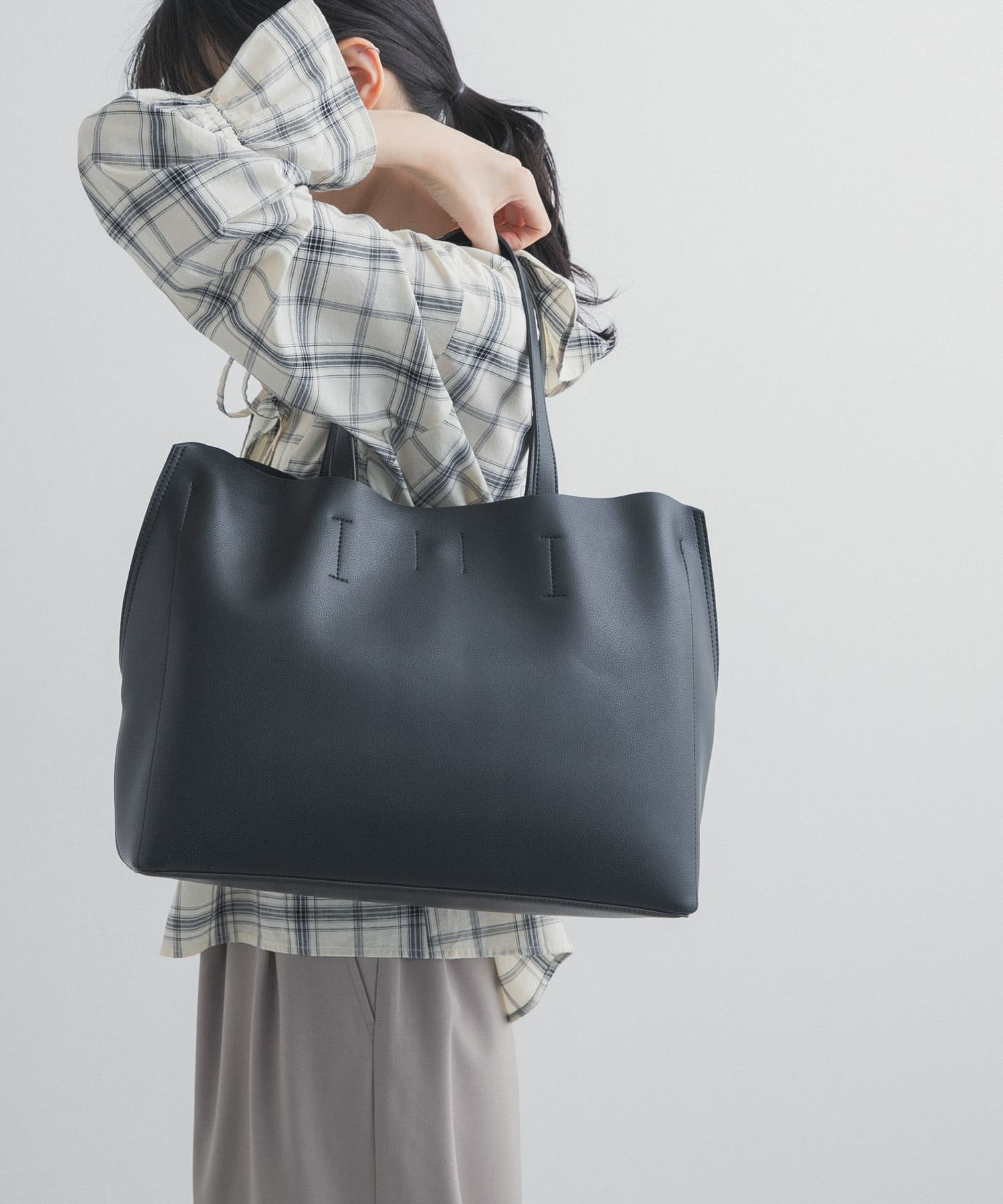 ライトウェイトA4トートバッグ