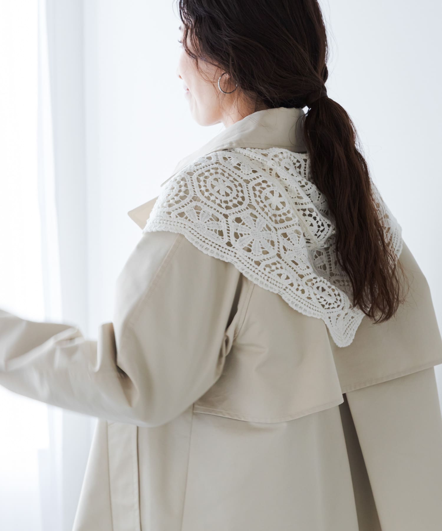 OFF WHITE