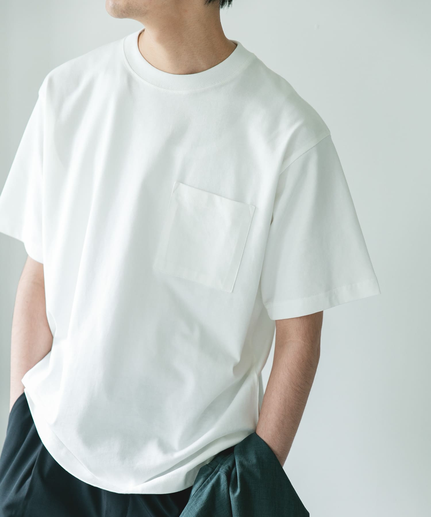 SHAPE BACK クルーネック Tシャツ