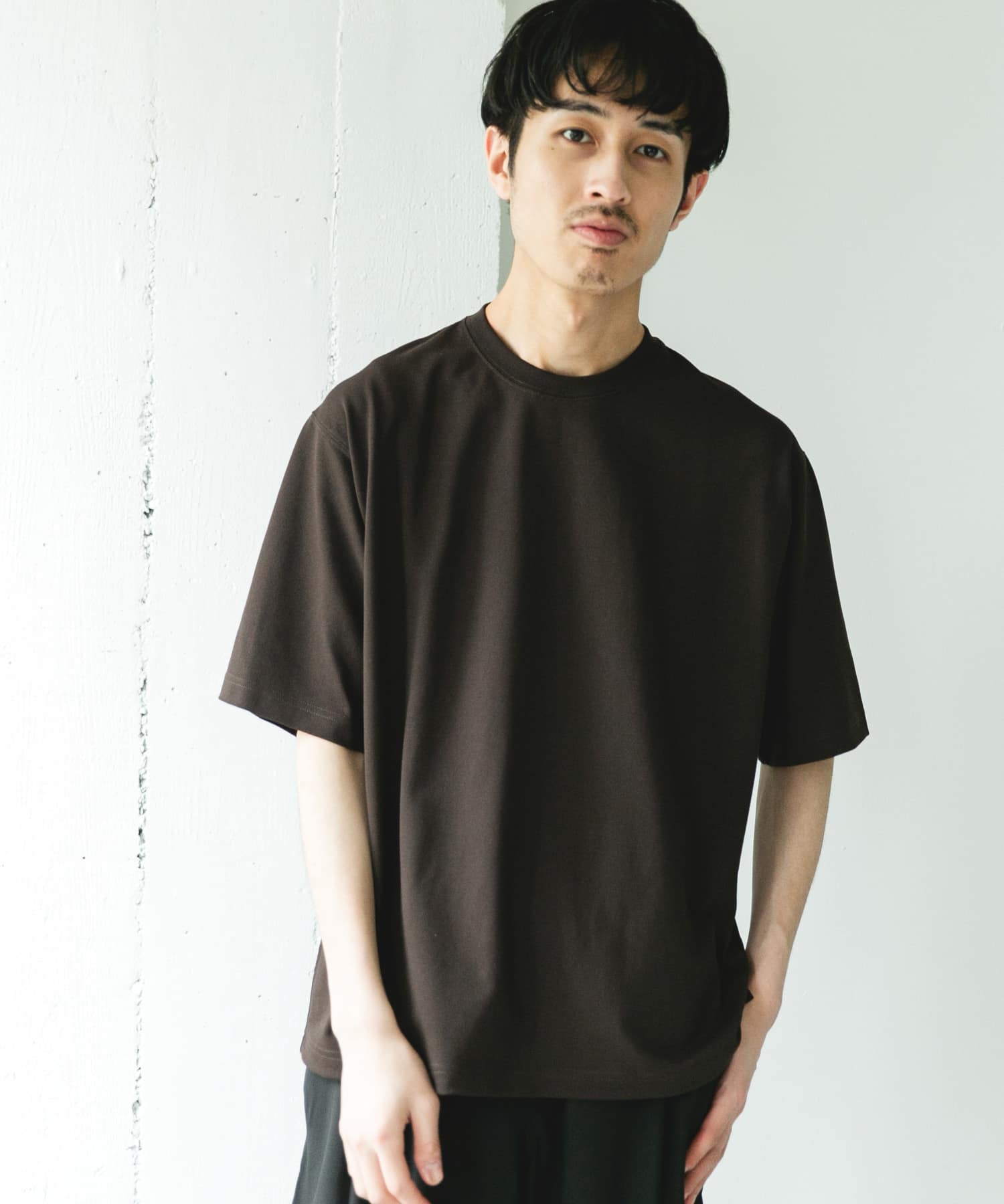 ソマルティカノコ クルーネック ショートスリーブ Tシャツ