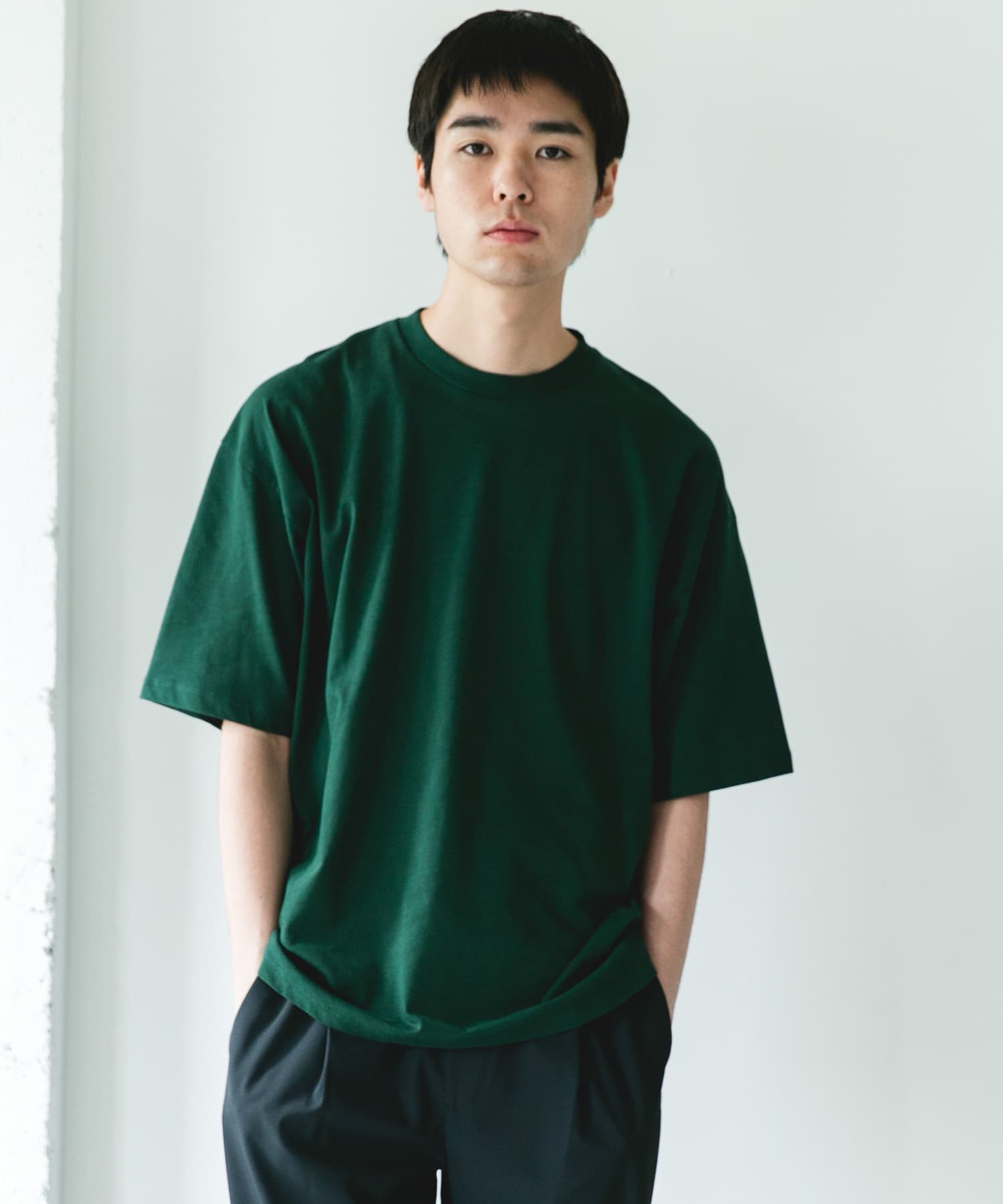 GREEN