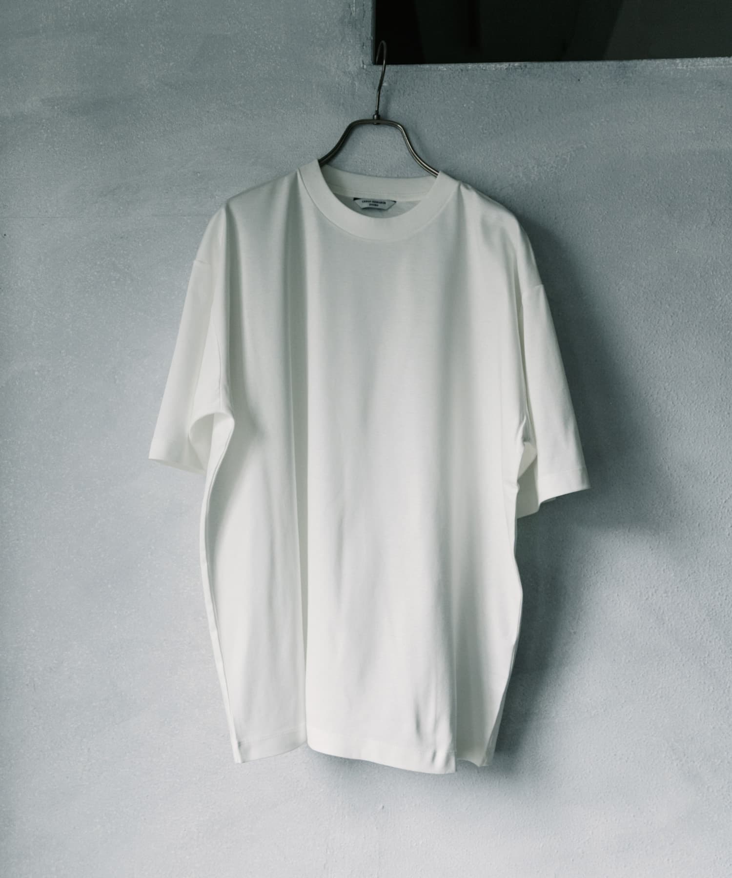 『仁村紗和さん着用』『UR TECH』 サマシェア クルーネックTシャツ WHITE S