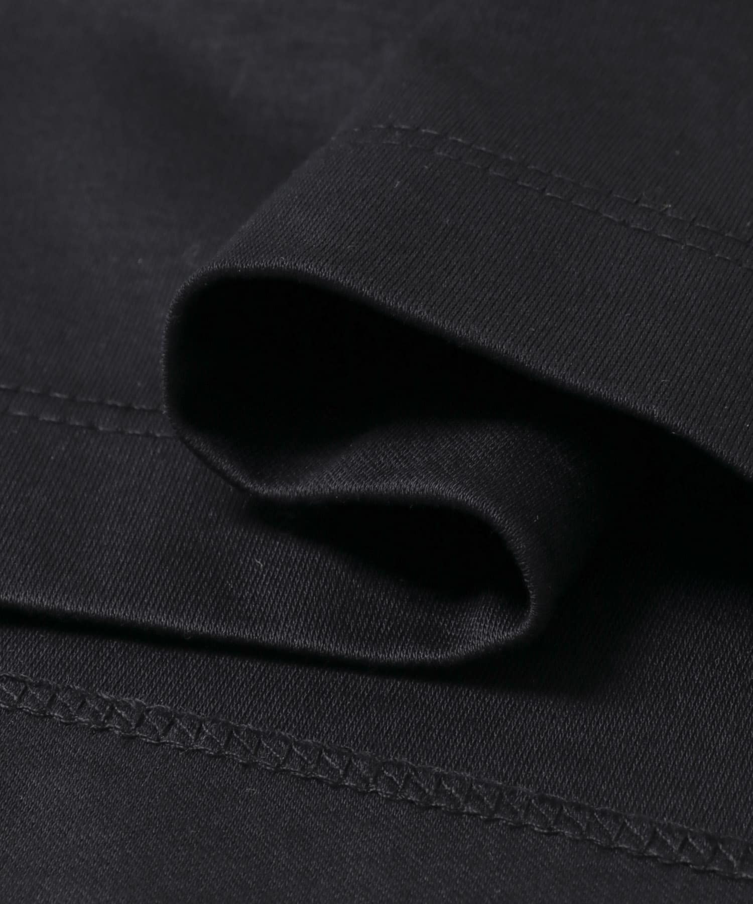 『仁村紗和さん着用』『UR TECH』 サマシェア クルーネックTシャツ NAVY S