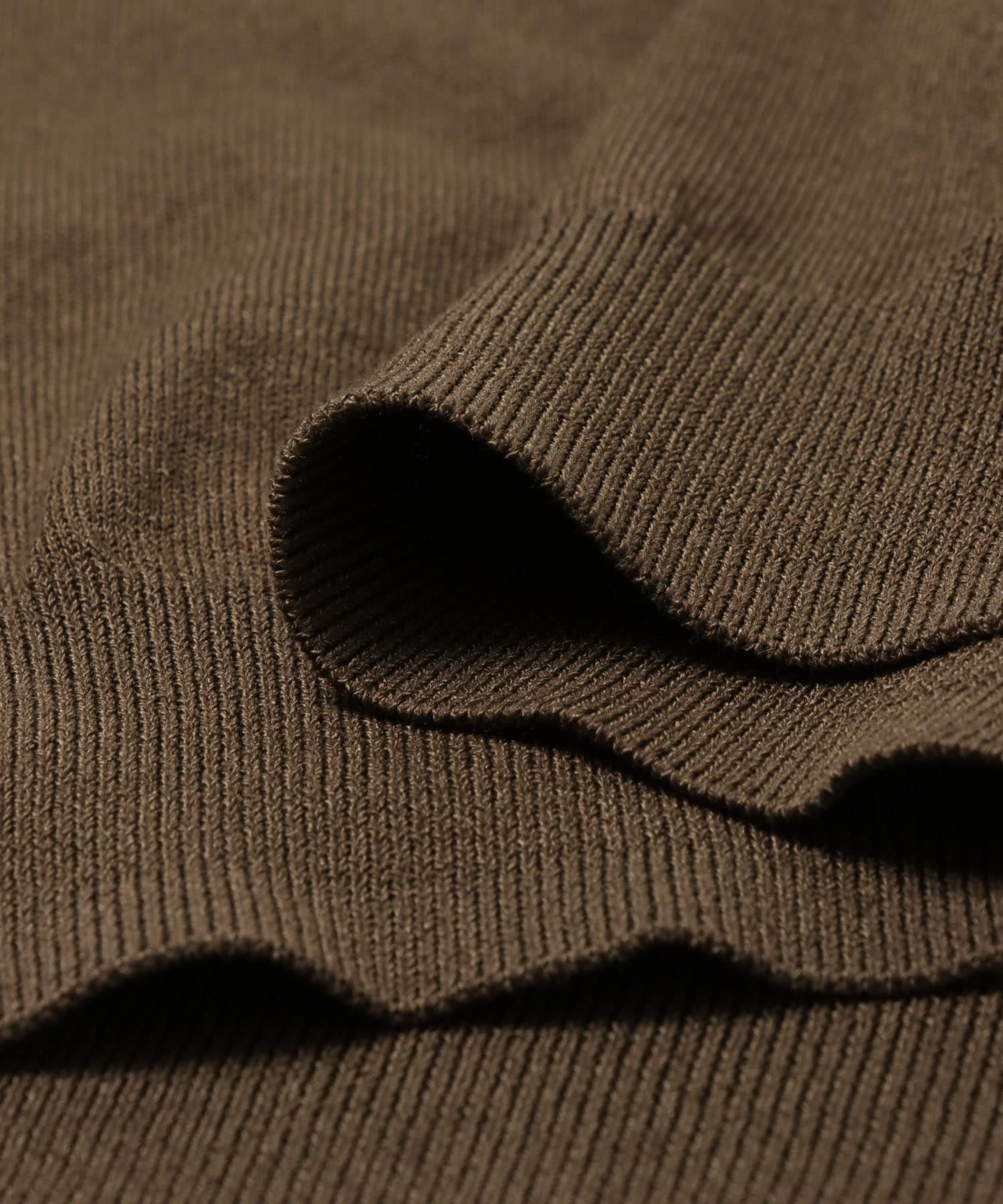 『UR TECH』サマシェア スキッパーニット BROWN M