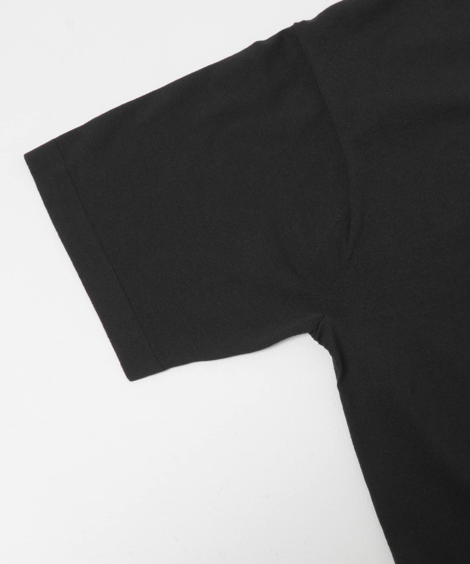 『UR TECH』サマシェア スキッパーニット BLACK M