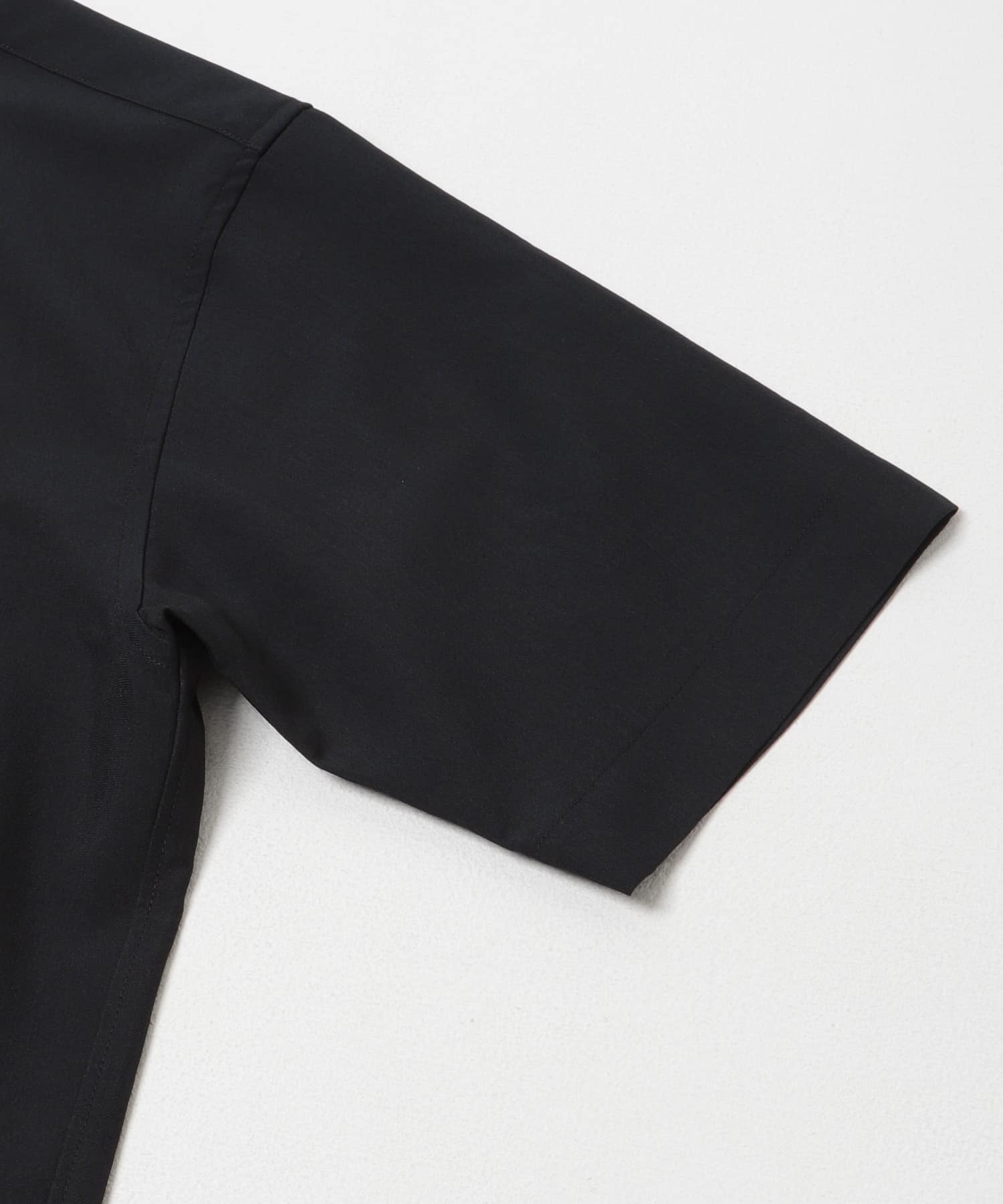 セオアルファバンドカラーショートスリーブシャツ NAVY M