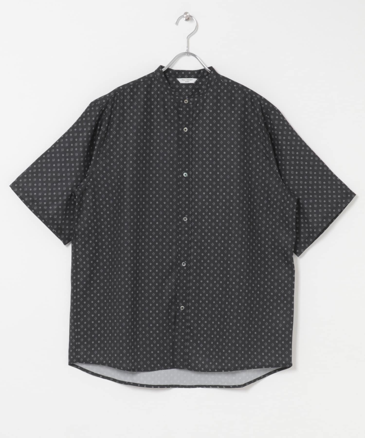 バンドカラーショートスリーブ 総柄シャツ(M BROWN): トップス｜URBAN