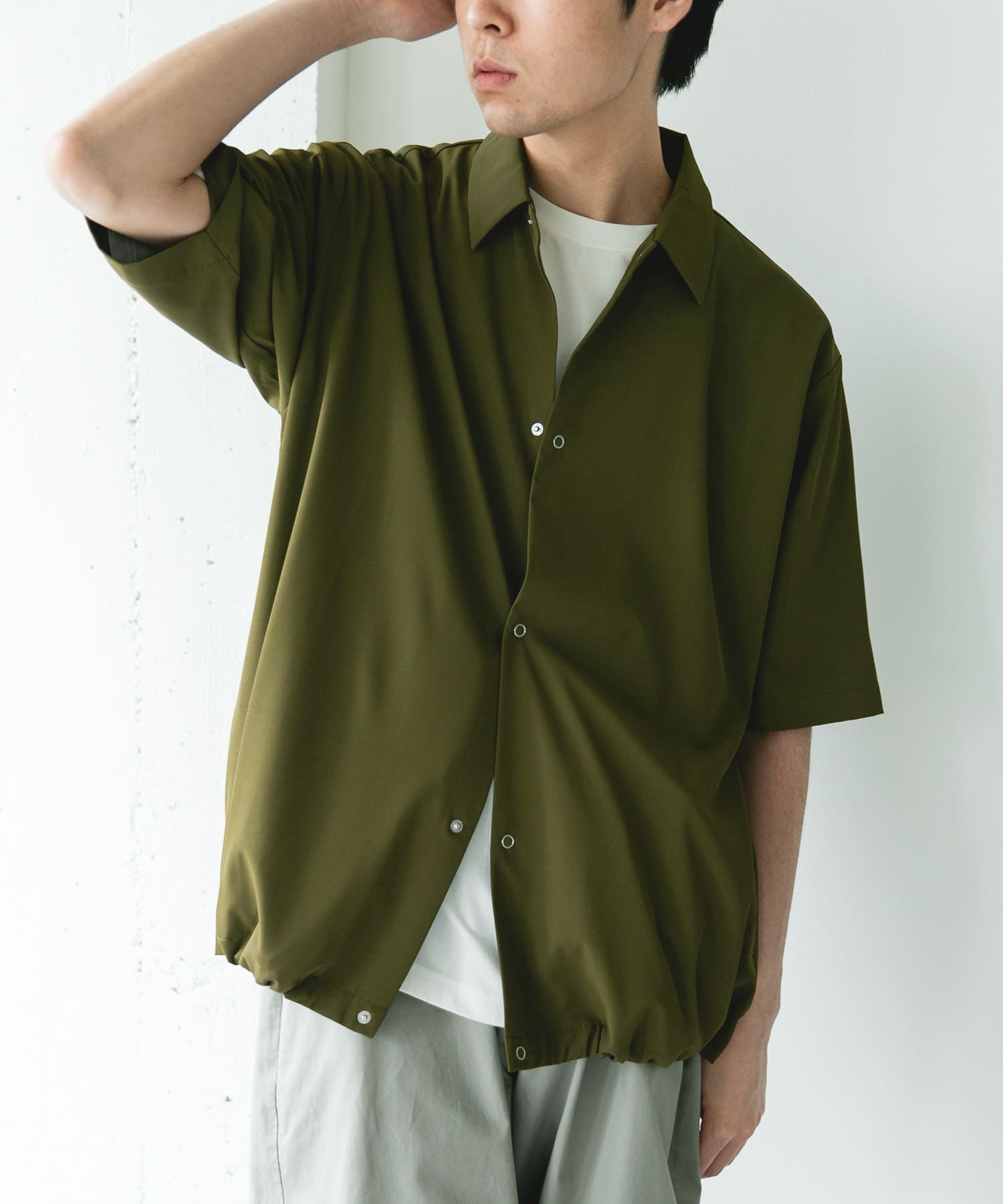 KHAKI