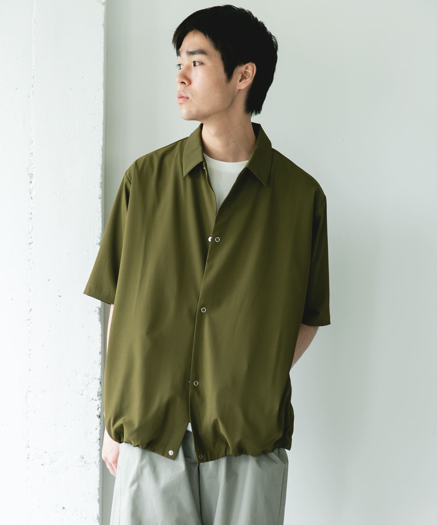 KHAKI