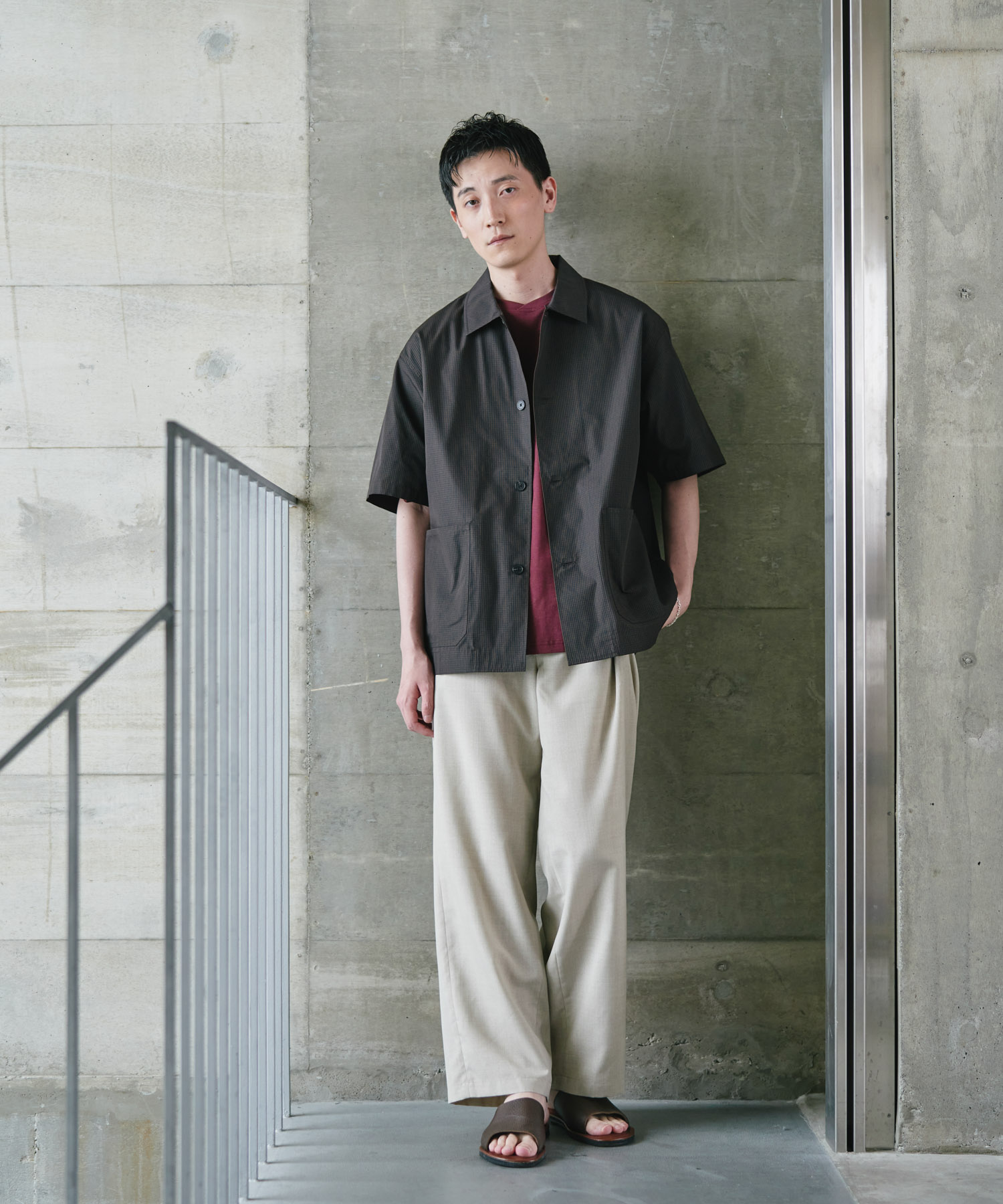 NAVY×BROWN