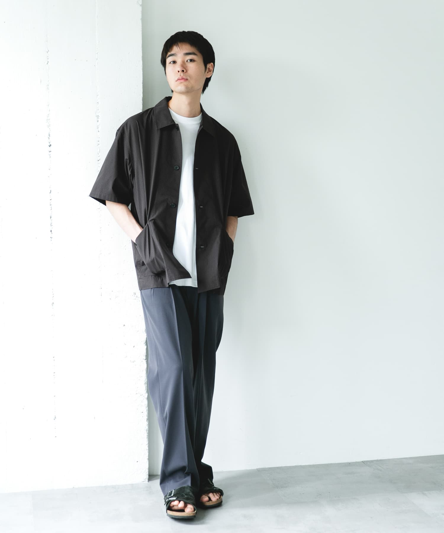 NAVY×BROWN