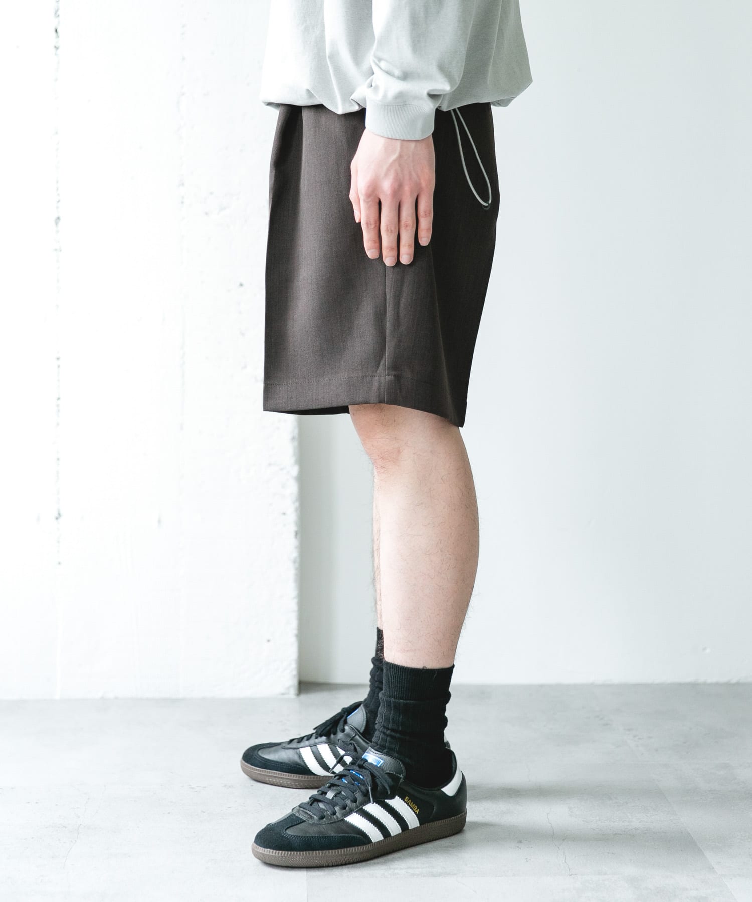 セオアルファドレスショーツ BROWN M