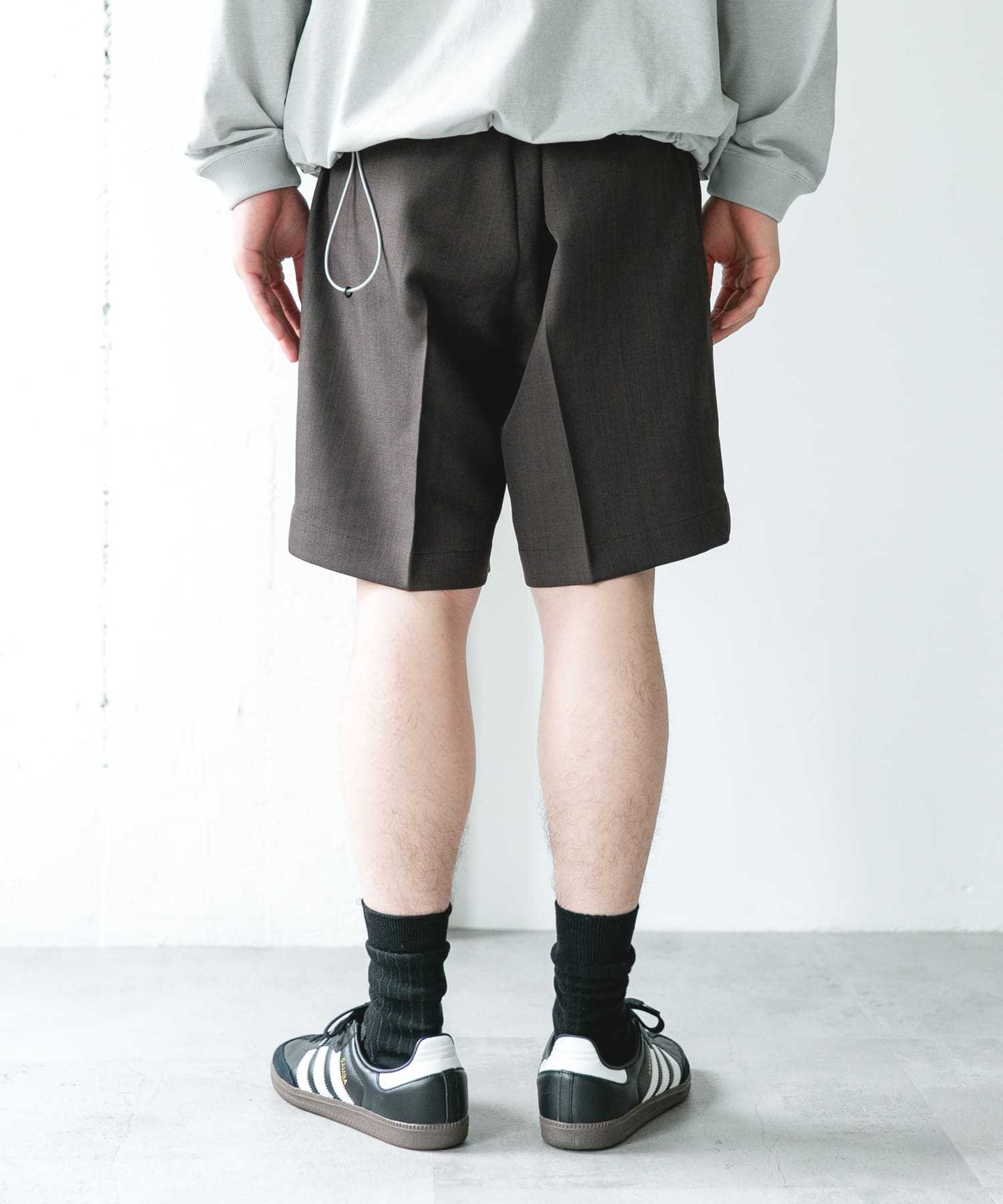 セオアルファドレスショーツ BROWN M