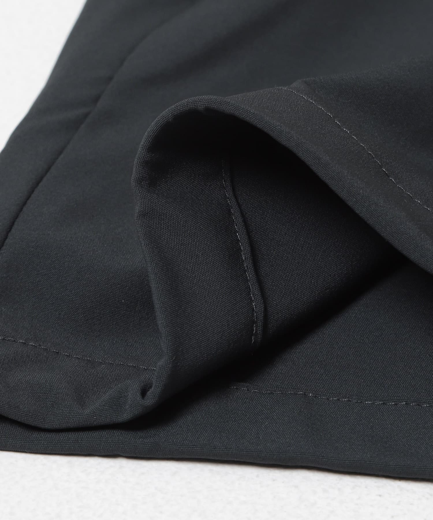 『UR TECH』サマシェア イージートラウザー CHARCOAL S