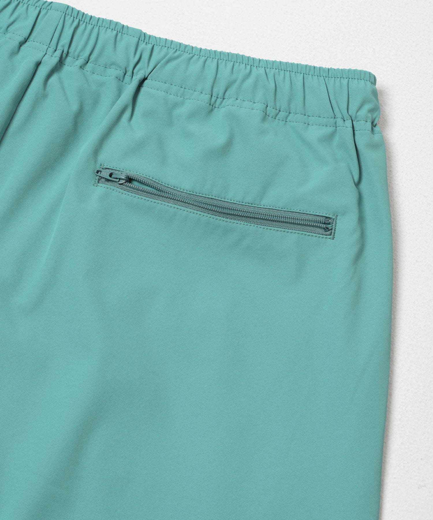 『UR TECH』サマシェア イージートラウザー TEAL S