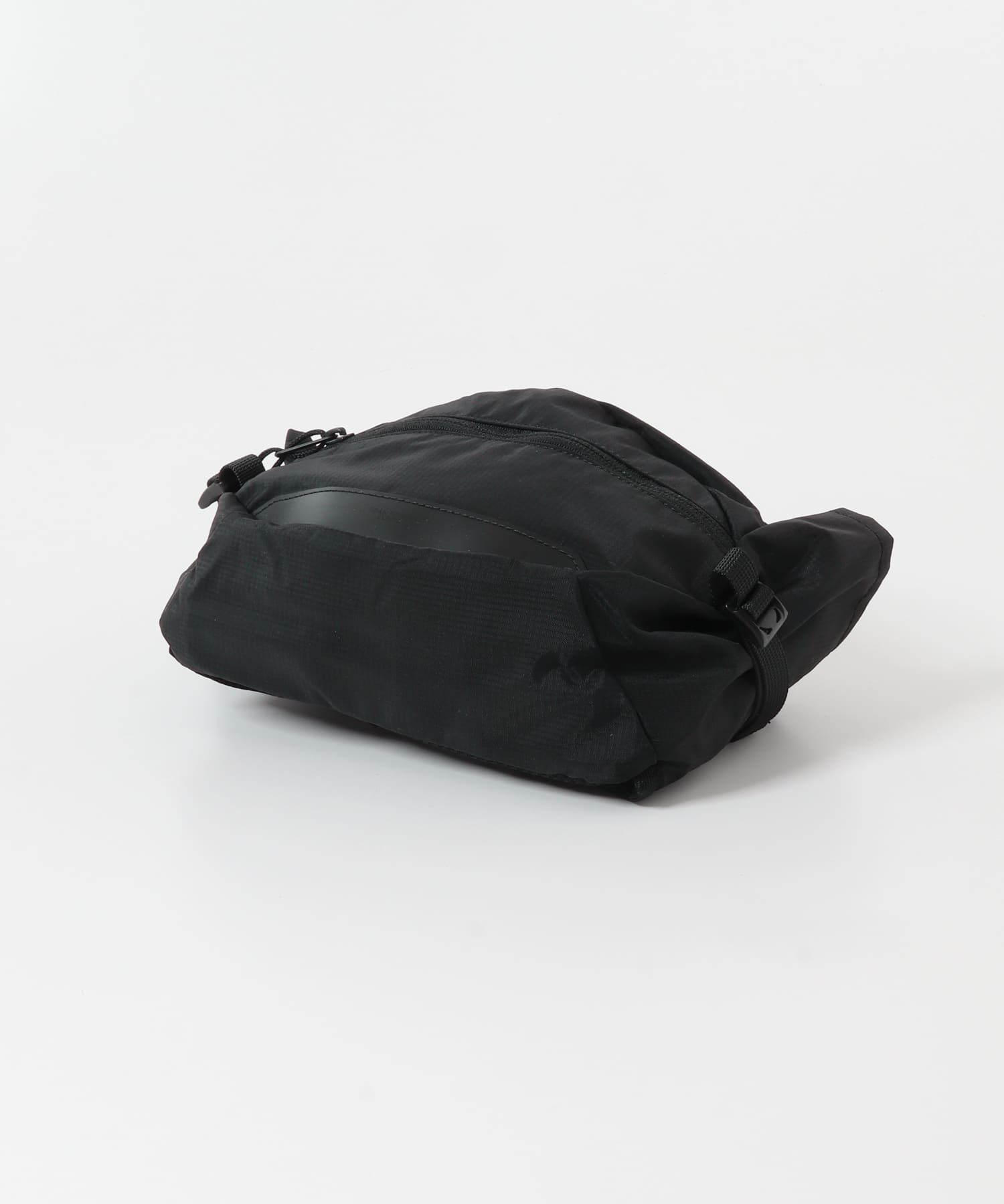 フロントポケットボディバッグ BLACK -