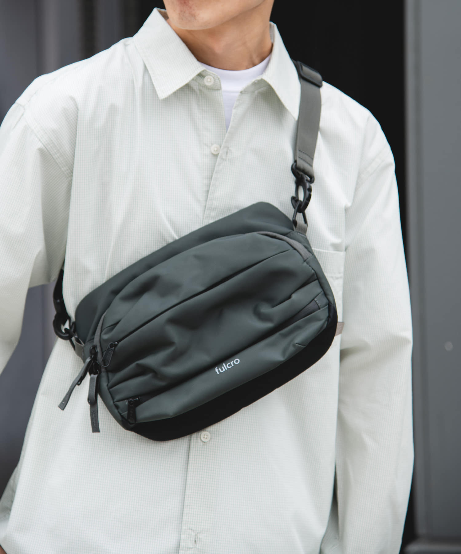 fulcro runner D.GRAY -