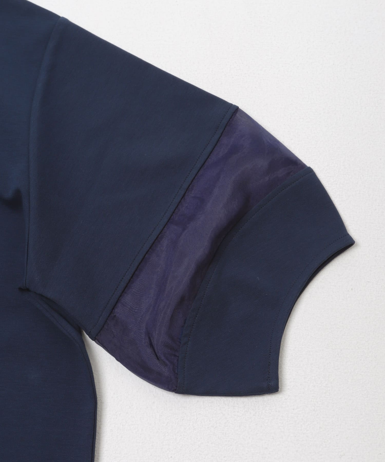 異素材ドッキングスリーブプルオーバー NAVY Free