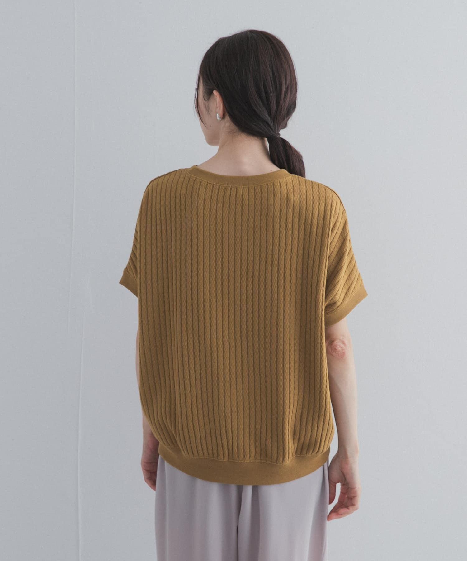 Y.KHAKI