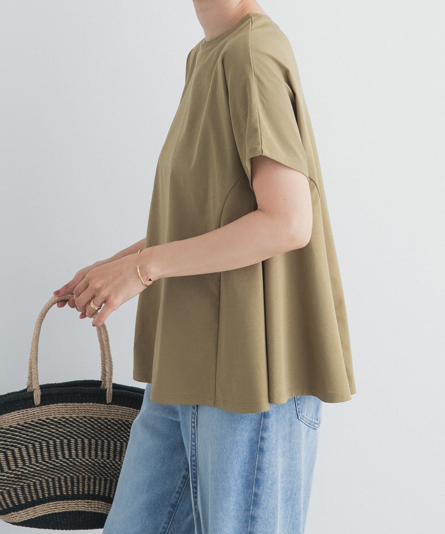 Y.KHAKI