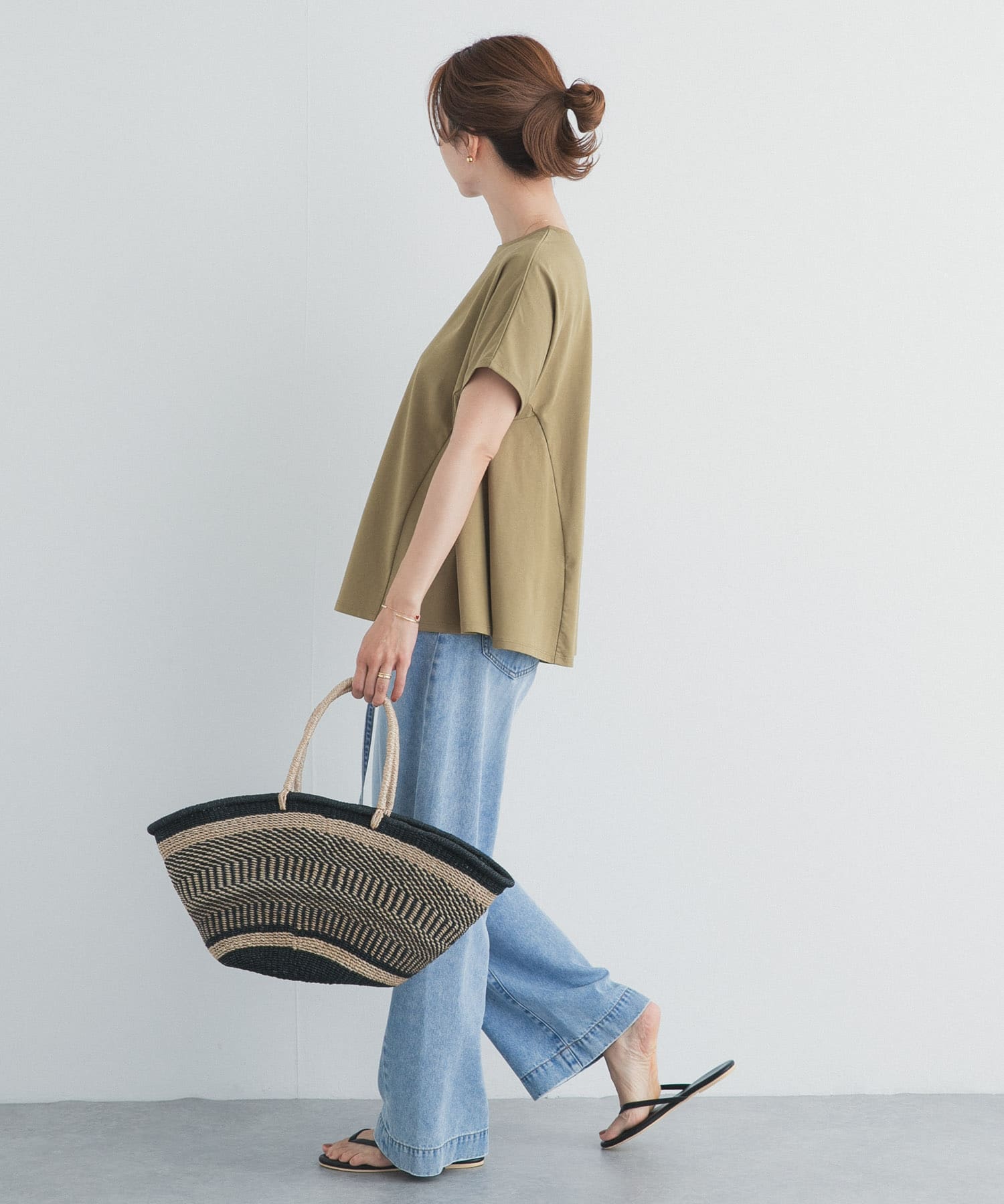 Y.KHAKI