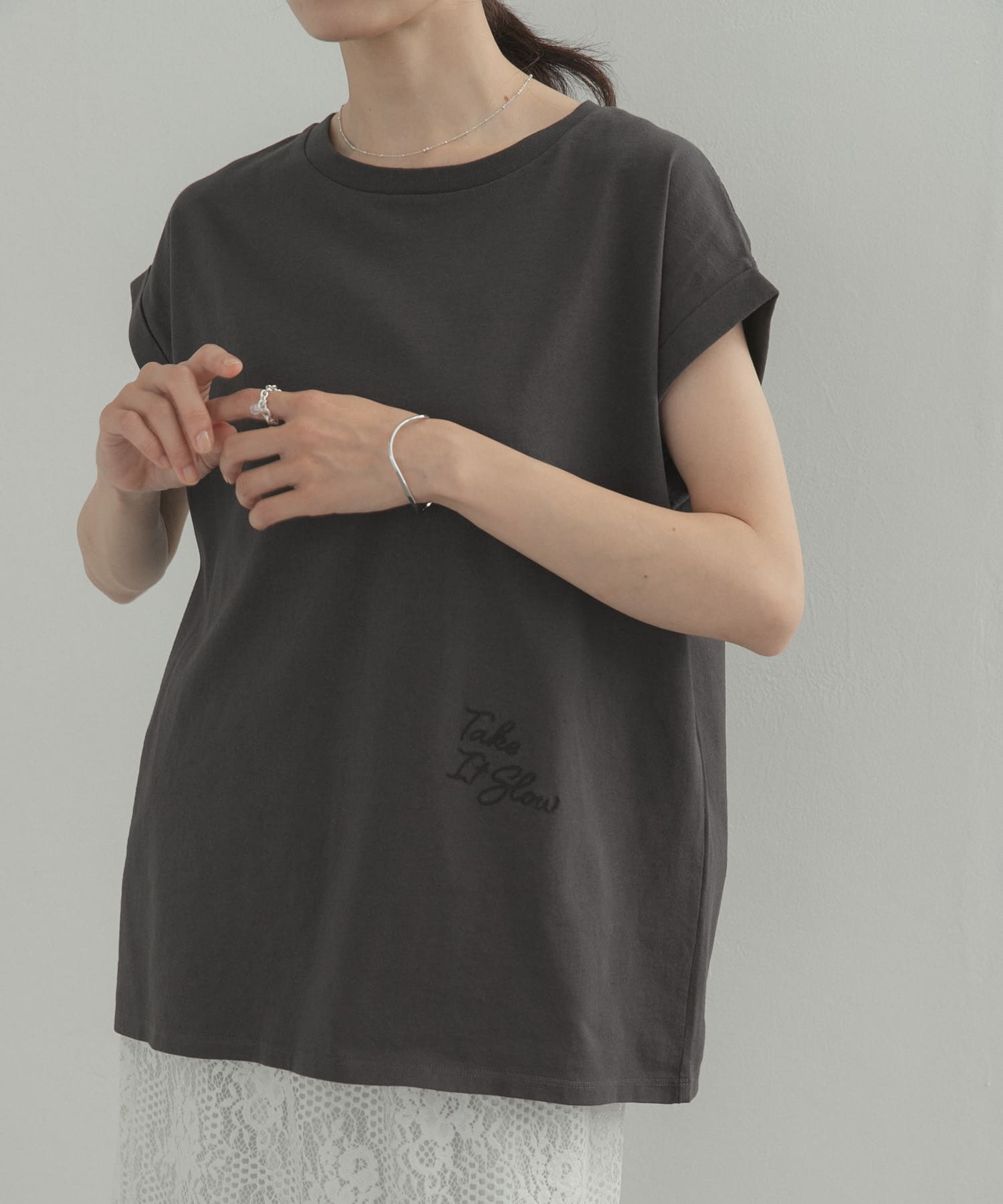 刺繍ロゴTシャツ(Free OFF): トップス｜URBAN RESEARCH公式