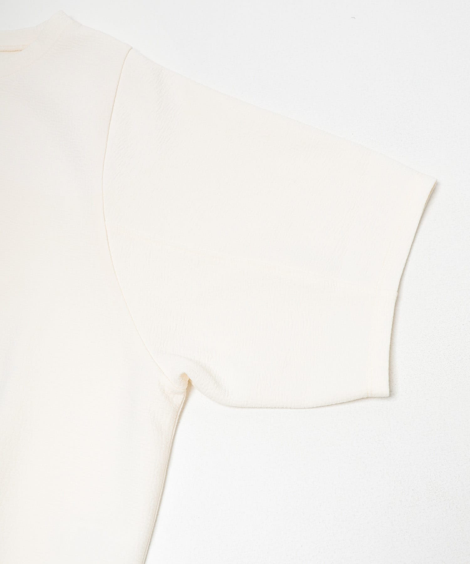 袖ボリュームクロップドプルオーバー OFF Free