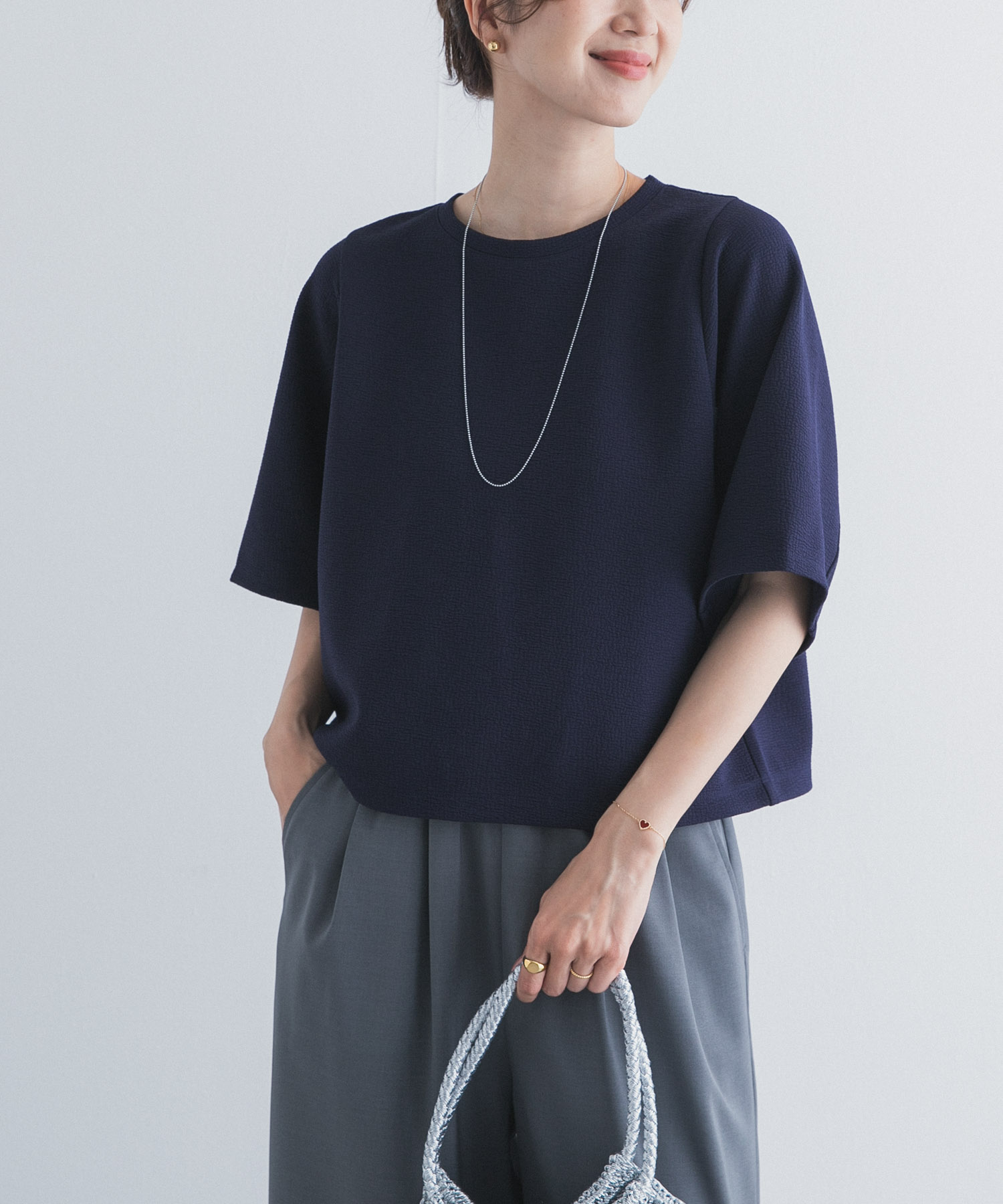 袖ボリュームクロップドプルオーバー