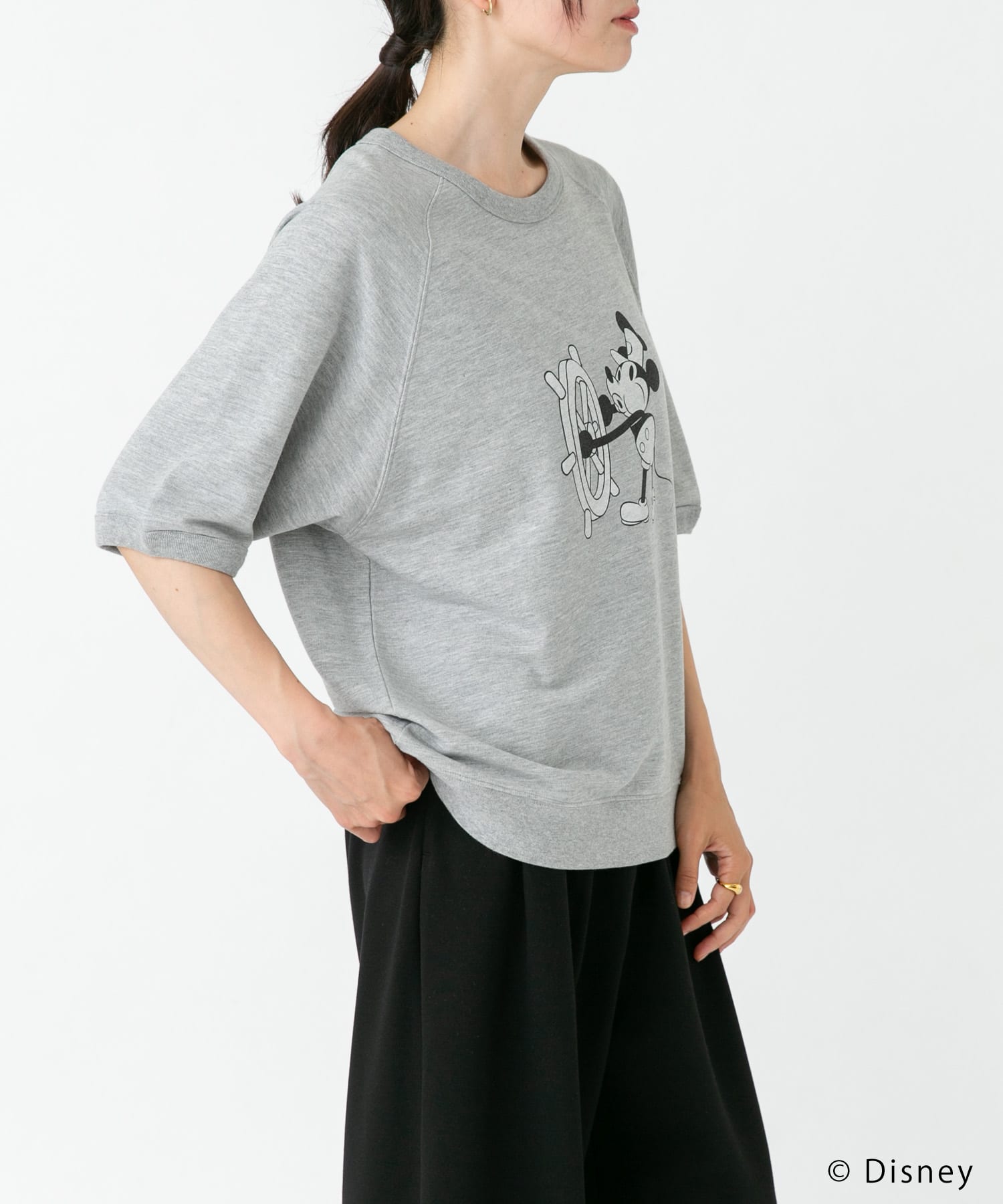 TOP GRAY