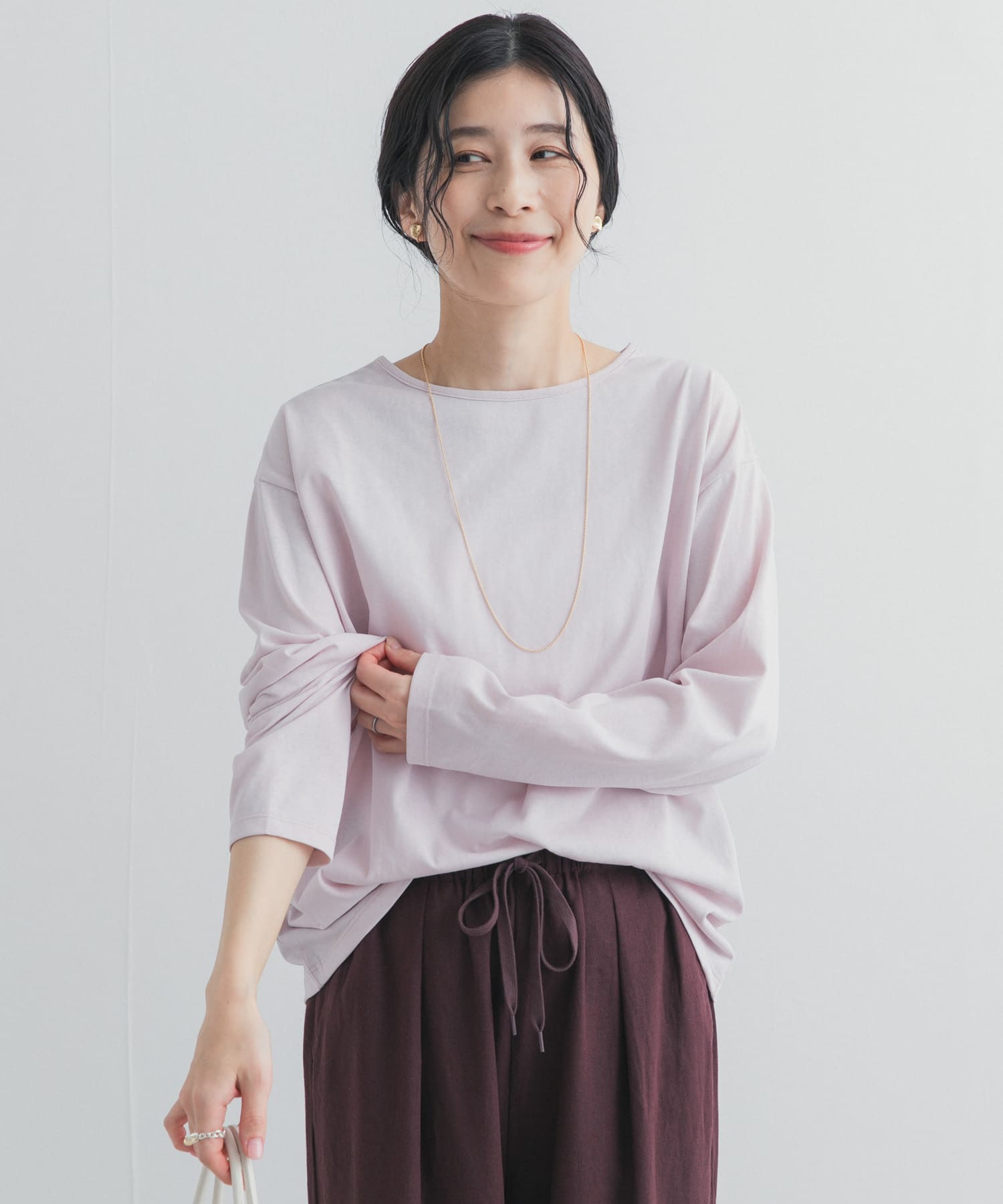 バック刺繍ロングスリーブTシャツ(Free BORDER): トップス｜URBAN