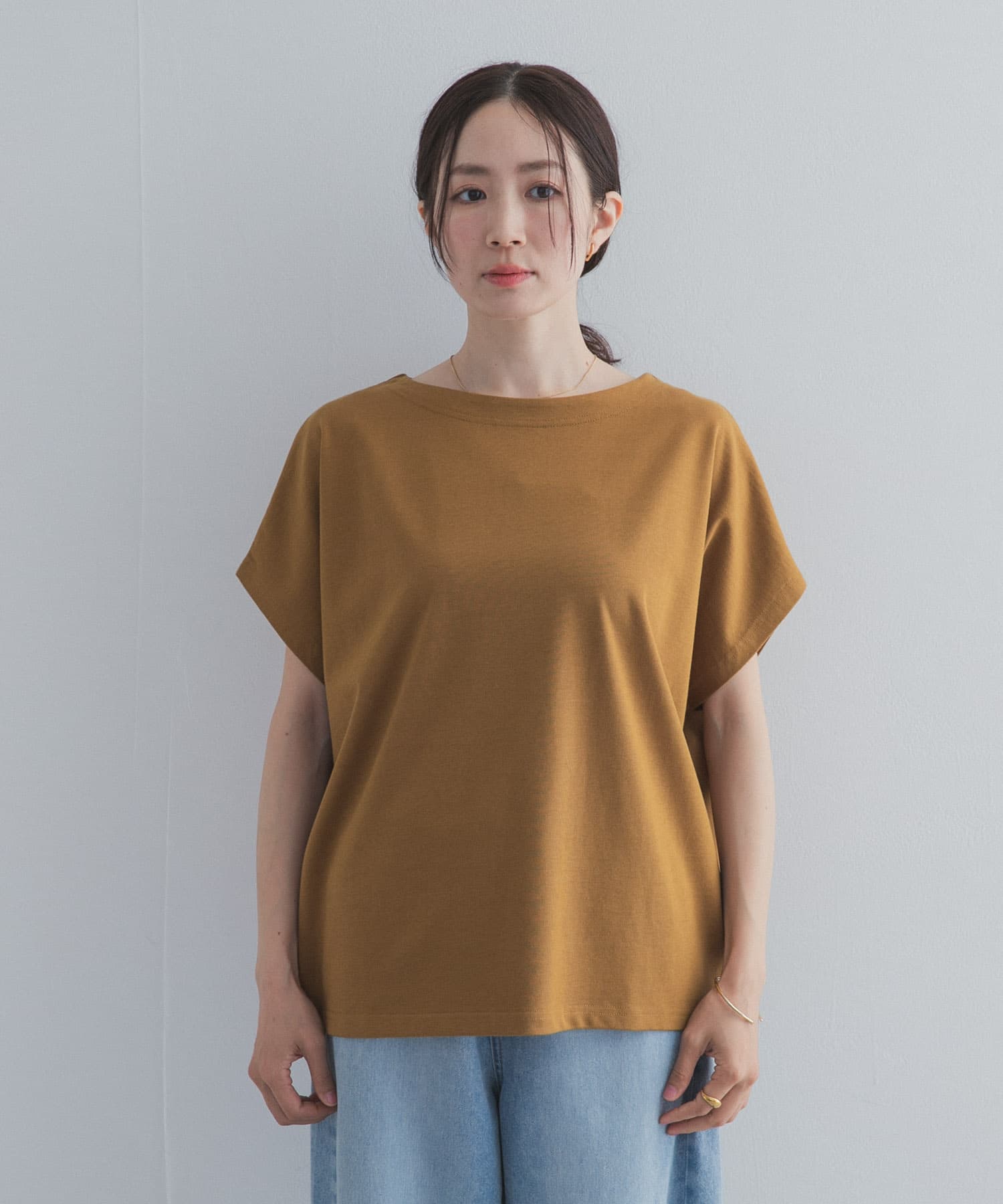Y.KHAKI