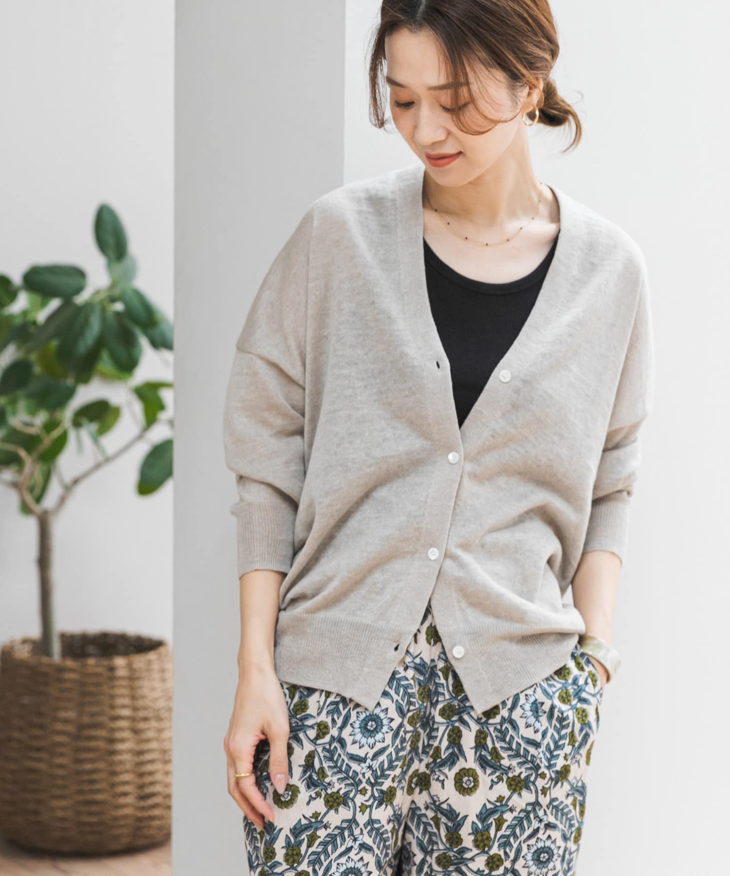 L.BEIGE