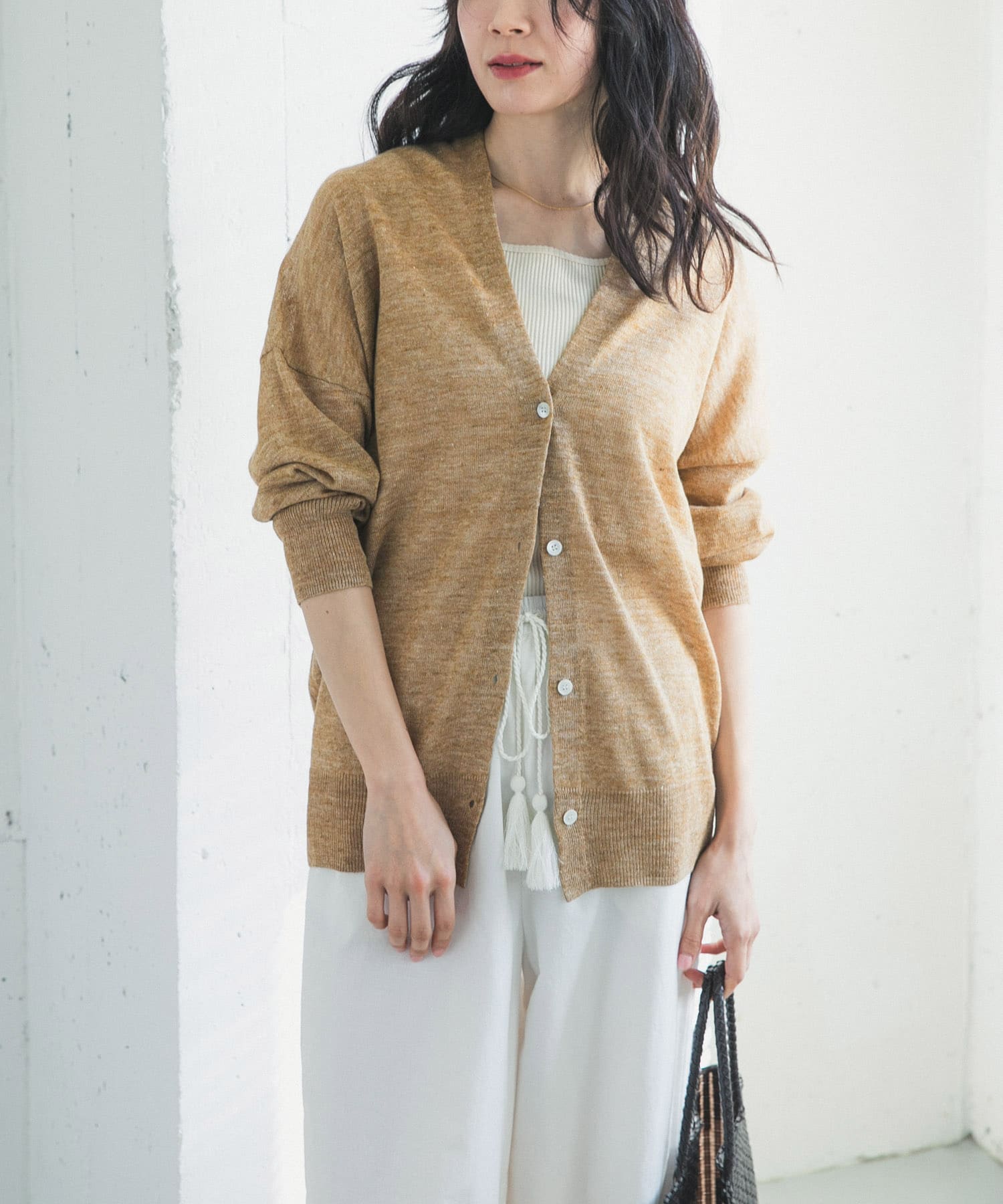 Y.BEIGE