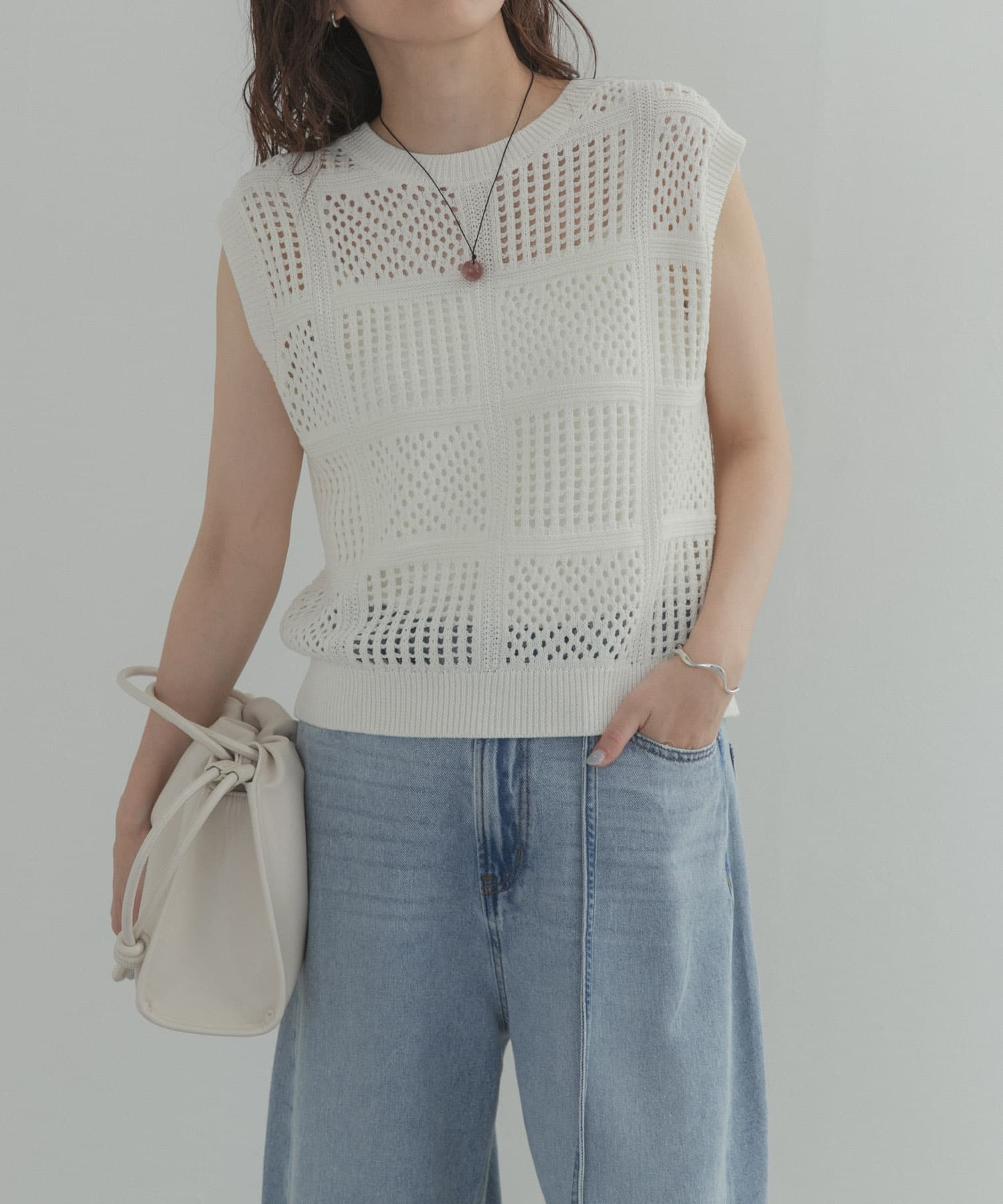 『WEB限定』2WAYクロシェノースリーブニット