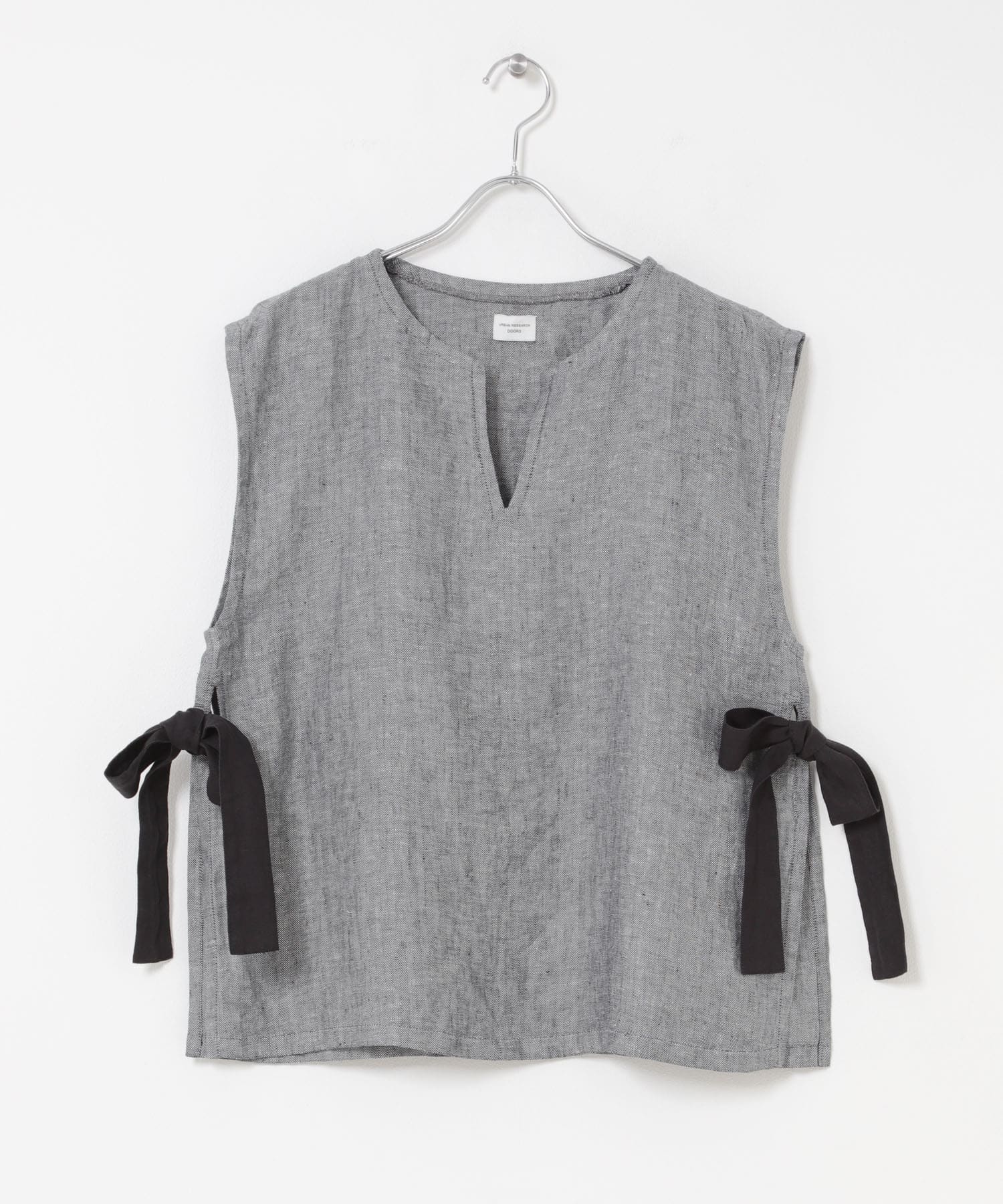 ヘリンボーンリネンサイドリボンベスト