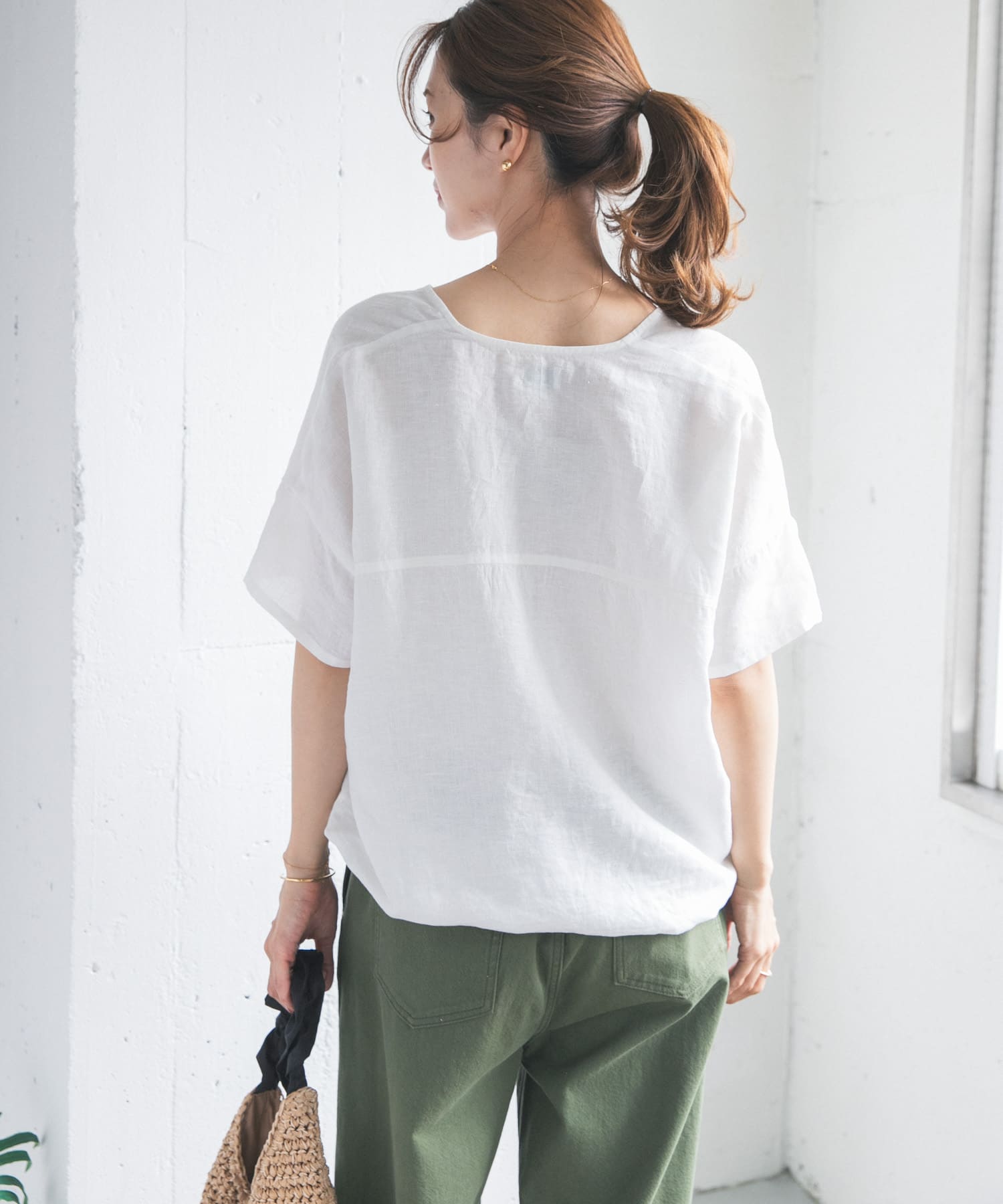 OFF WHITE