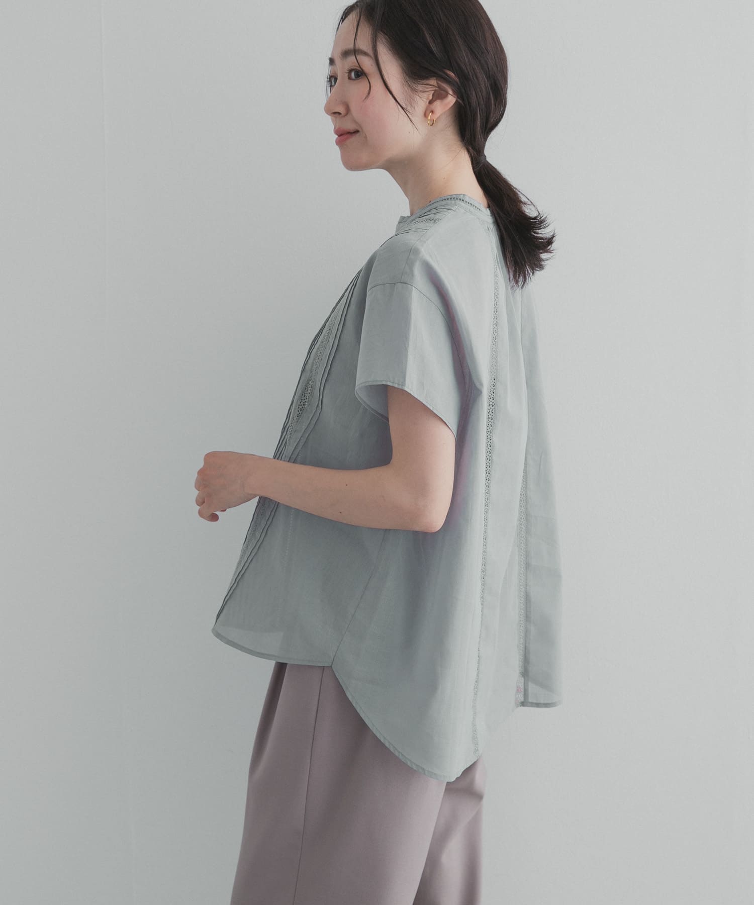 BLUE GRAY
