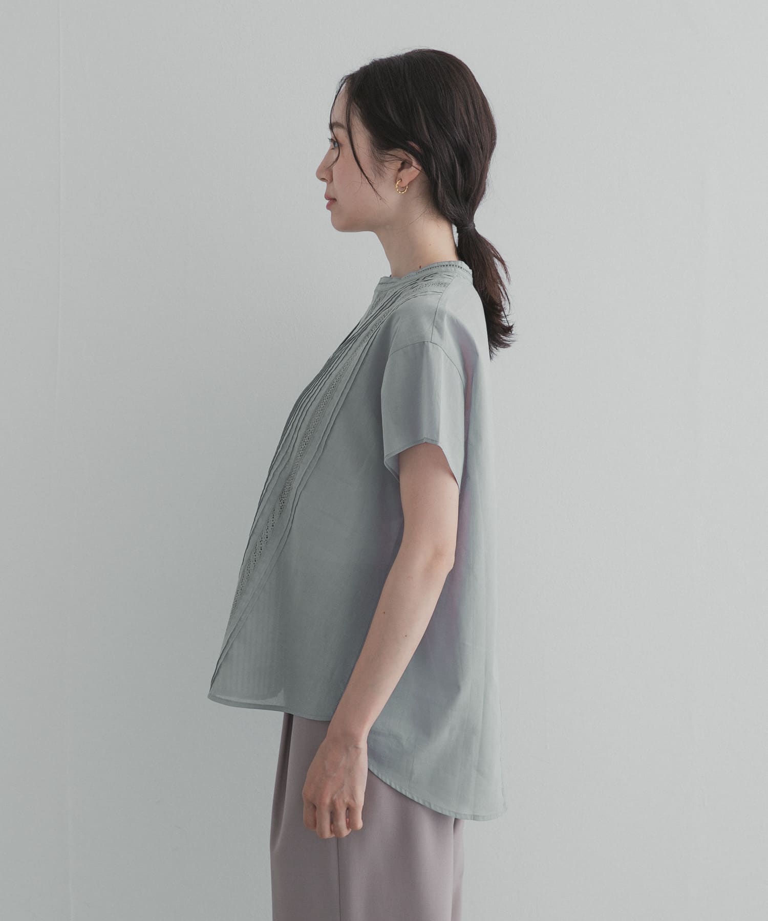 BLUE GRAY