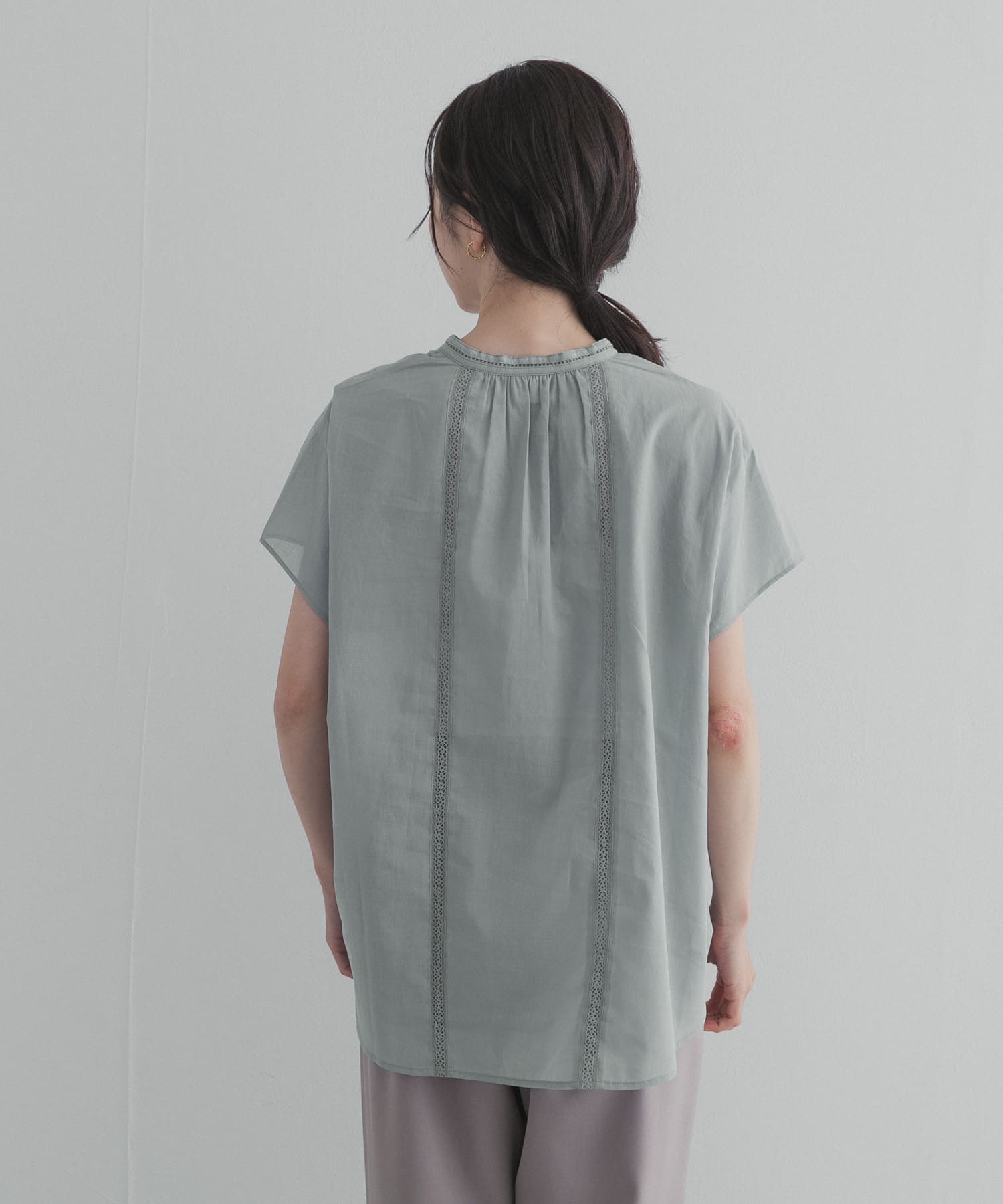 BLUE GRAY