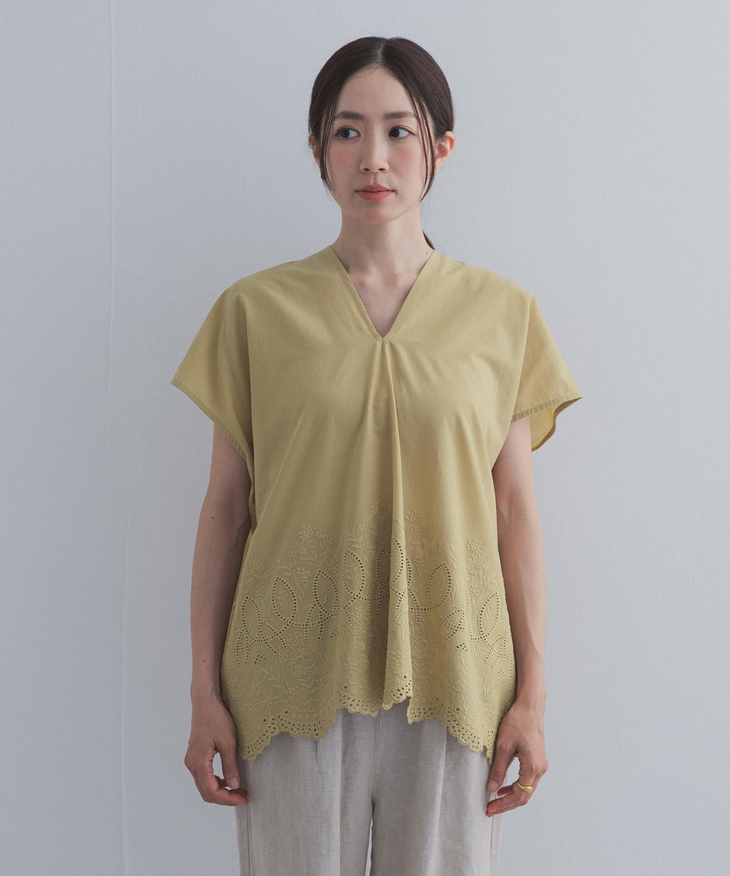 Y.BEIGE