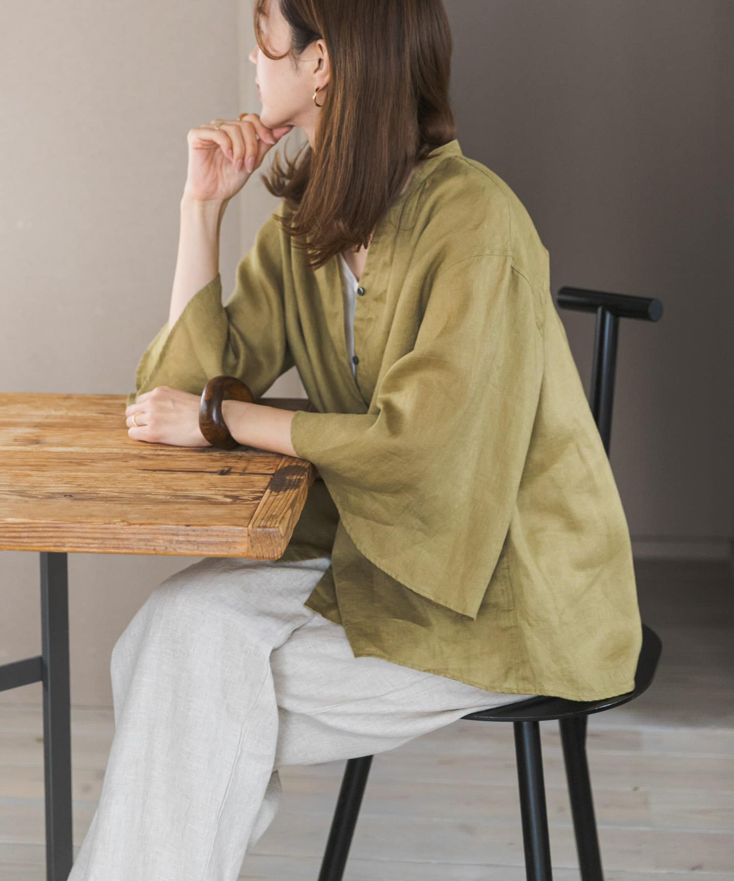 Y.KHAKI