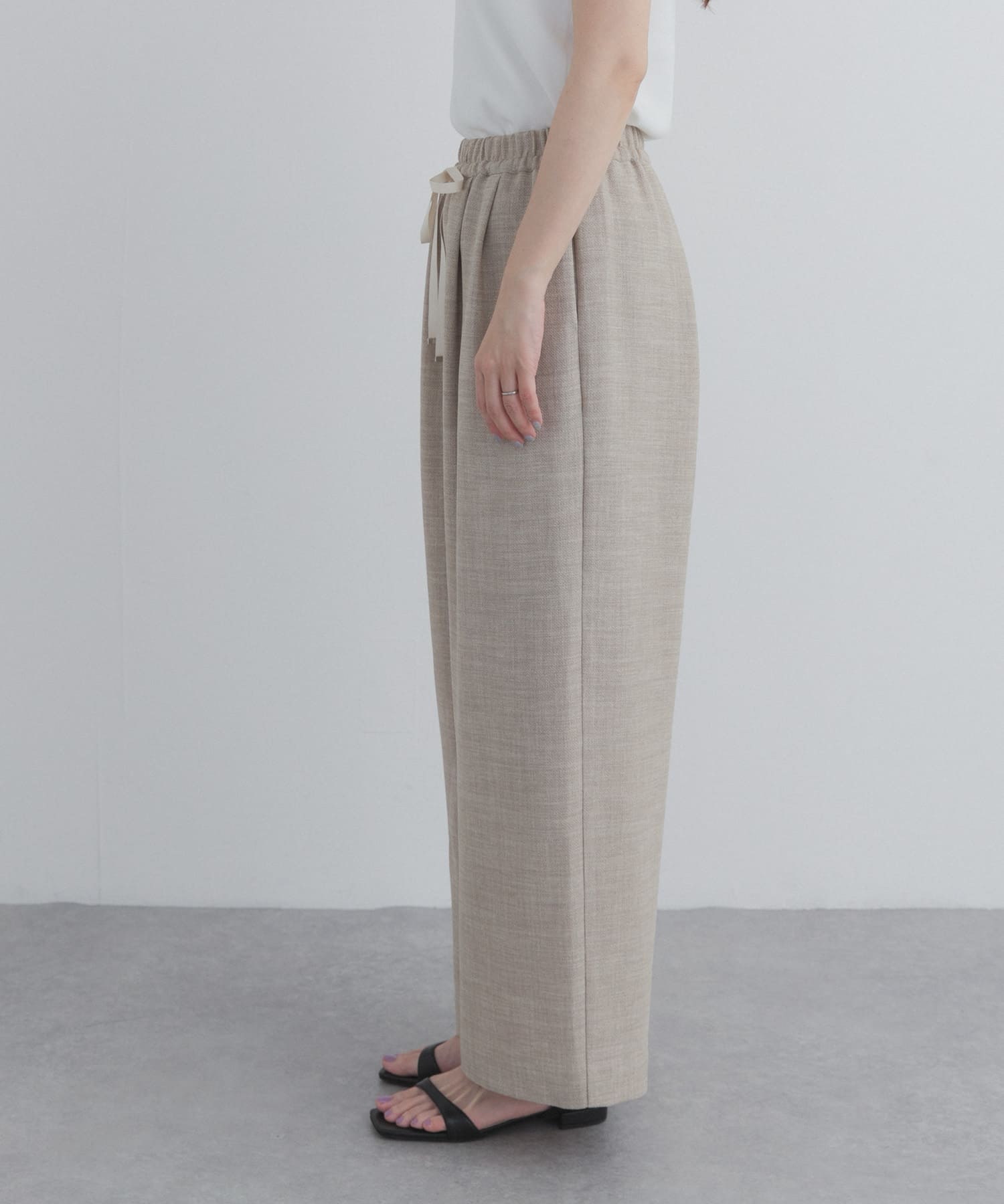 杢BEIGE