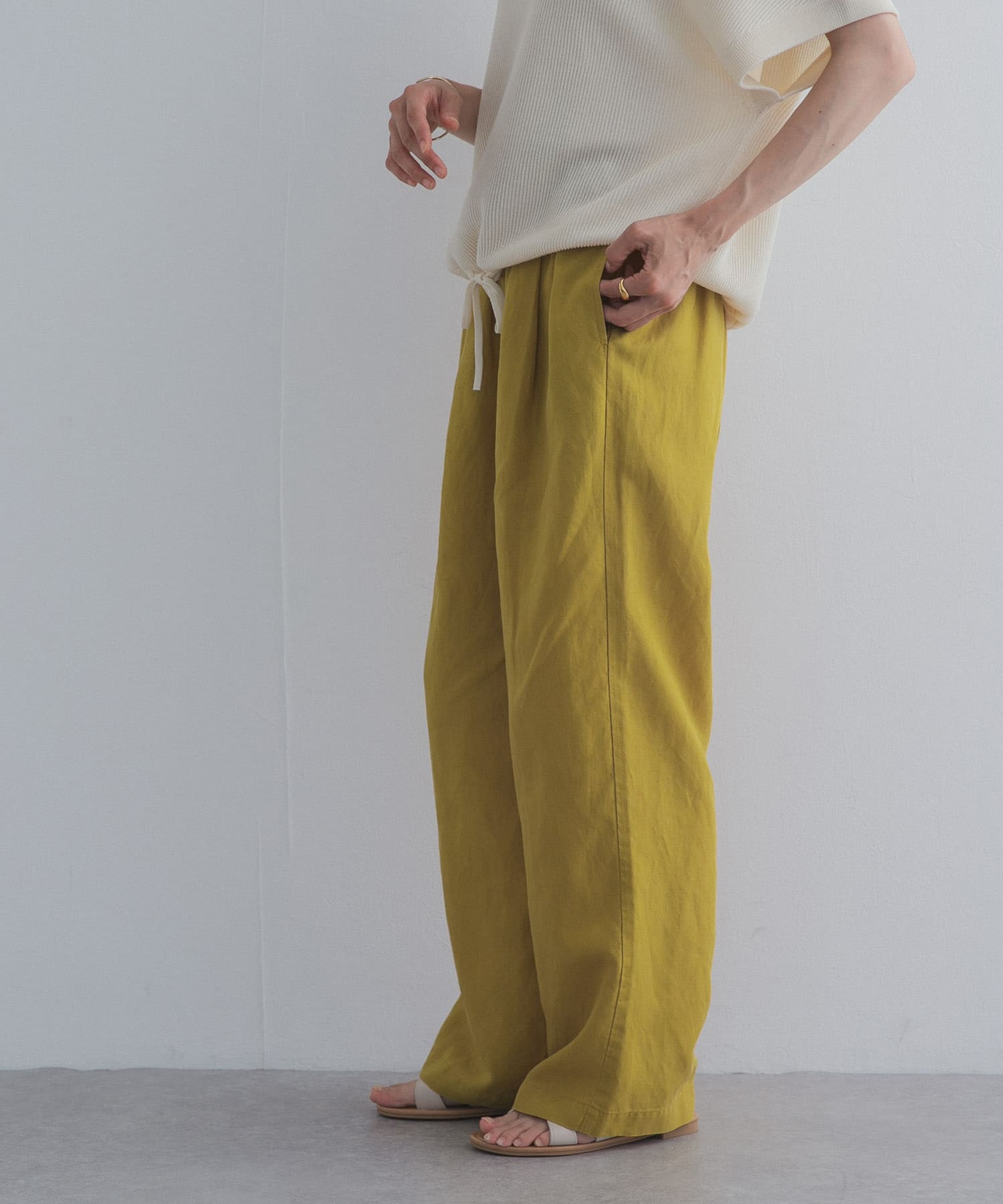 Y.KHAKI