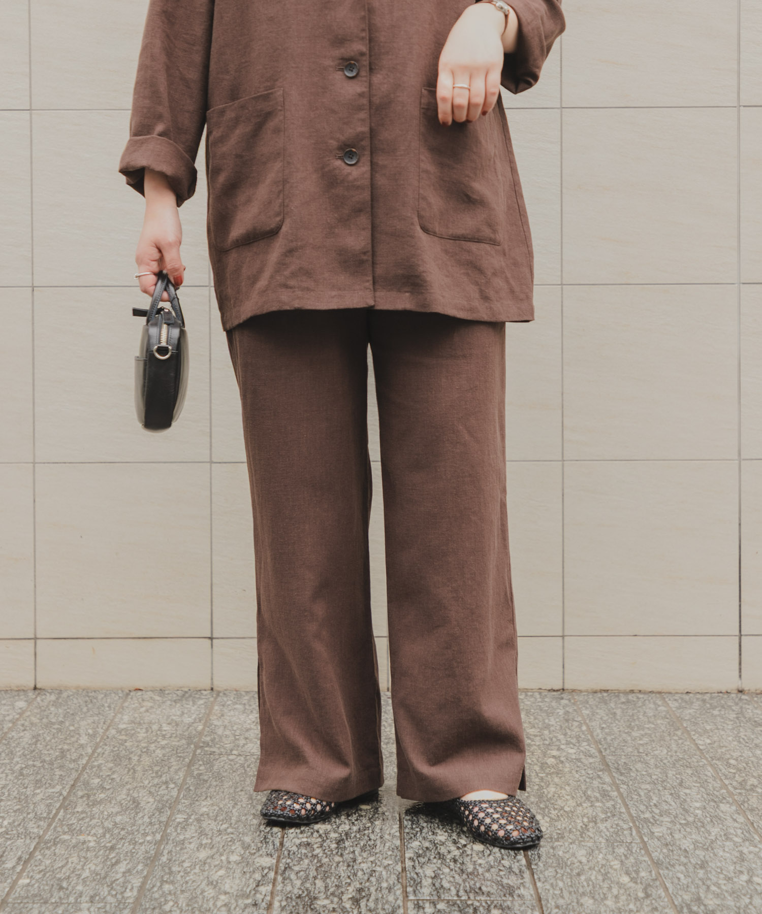 『スタッフ企画』ラミー混スリットイージーパンツ