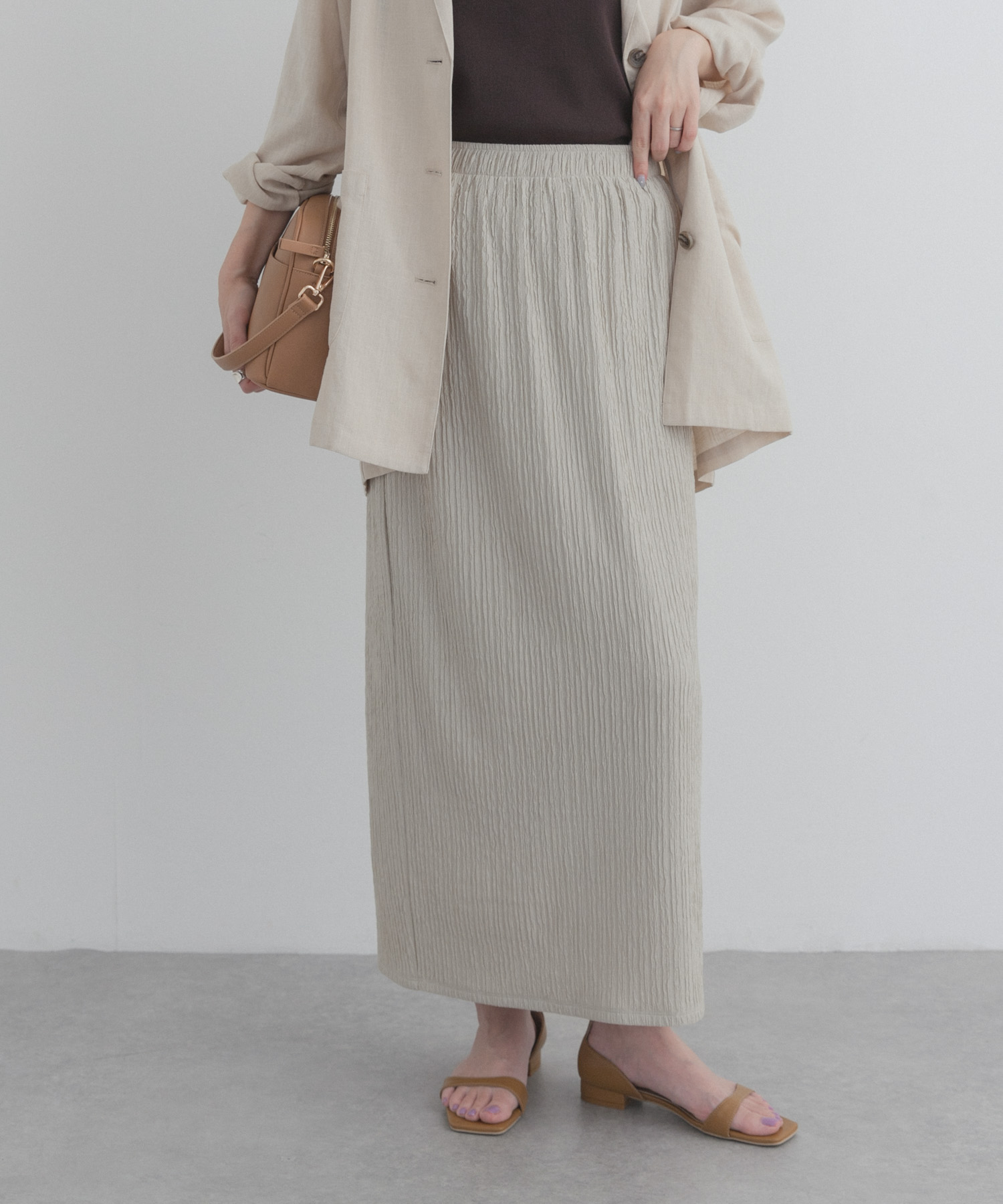 L.BEIGE